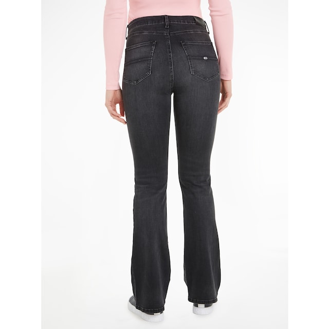 Markenlabel Jeans Jeans mit bei ♕ Tommy »Sylvia«, Bequeme