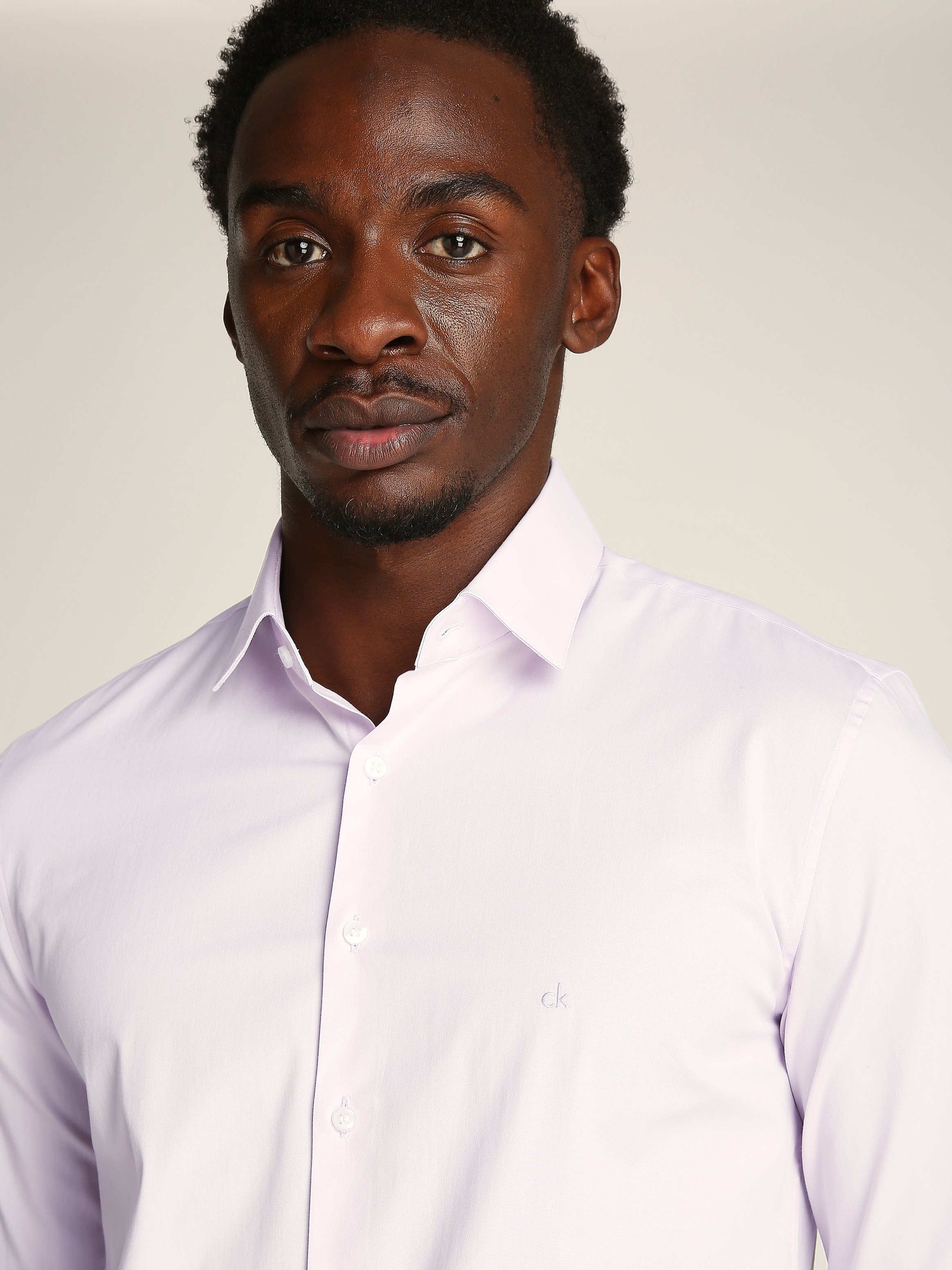 Calvin Klein Businesshemd »POPLIN STRETCH SLIM SHIRT«, mit Kentkragen, Logoprint auf Brusthöhe