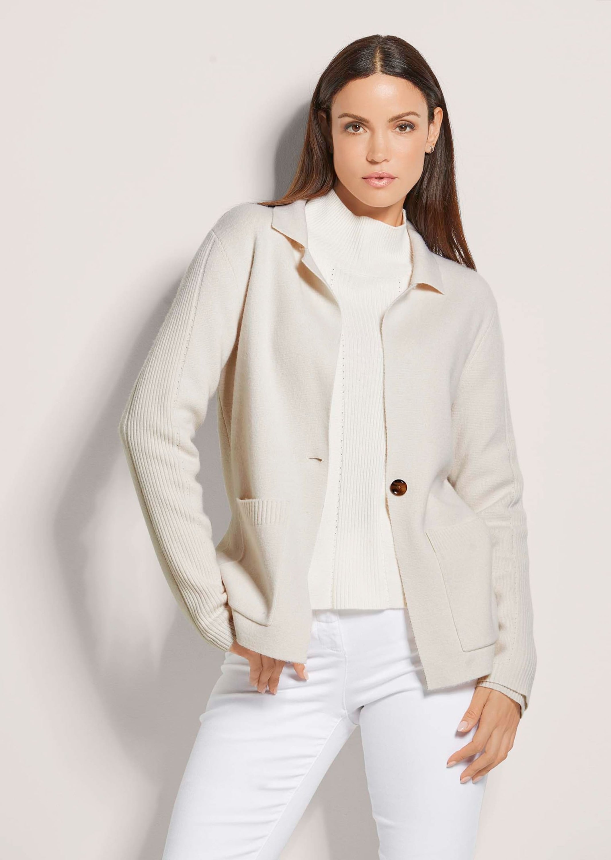 MADELEINE Strickjacke »Strickblazer Strickjacke aus Merinowolle und Kaschmir«