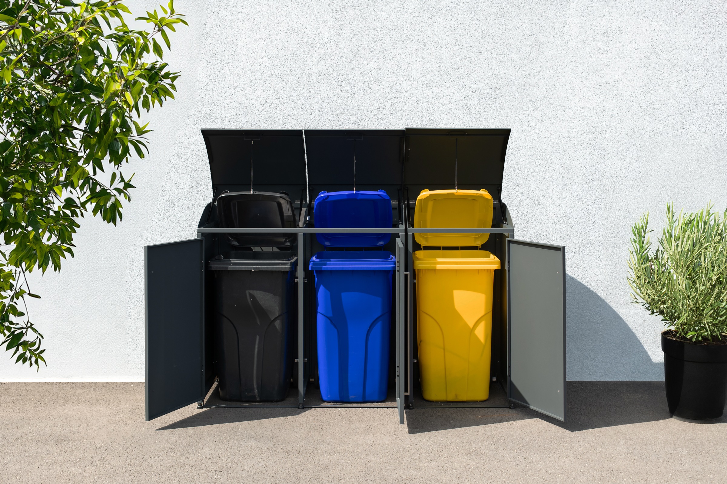 WESTMANN Mülltonnenbox »Moderna 3« Platz für 3 Mülltonnen je 240 L, BxHxT: 211x83x135 cm