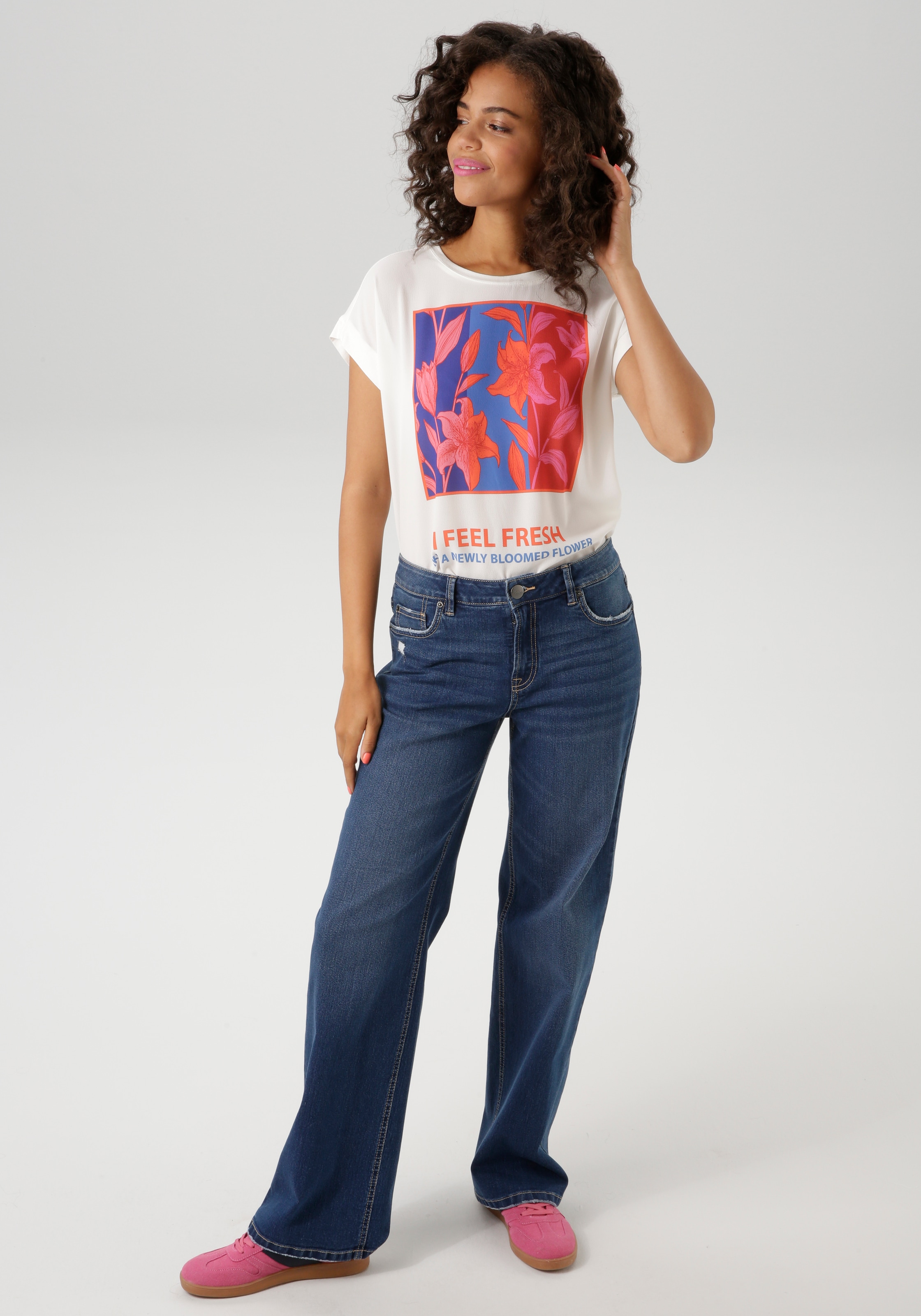 Aniston CASUAL Straight-Jeans, mit trendig weitem Bein