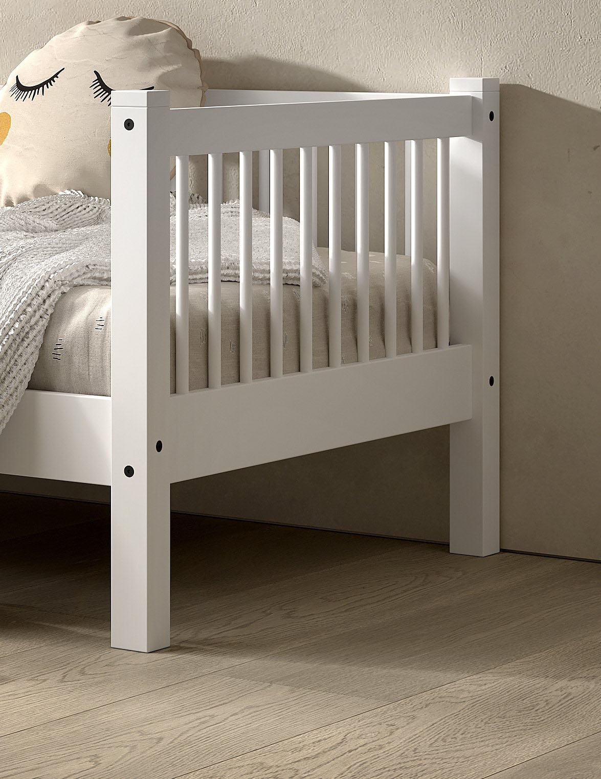 Home affaire Daybett »Forrest 90/200 aus massiver Buche stabil gebaut, weiß lackiert«, mit Sprossenumrandung, Rausfallschutz vorne, ohne o. mit Bettschublade