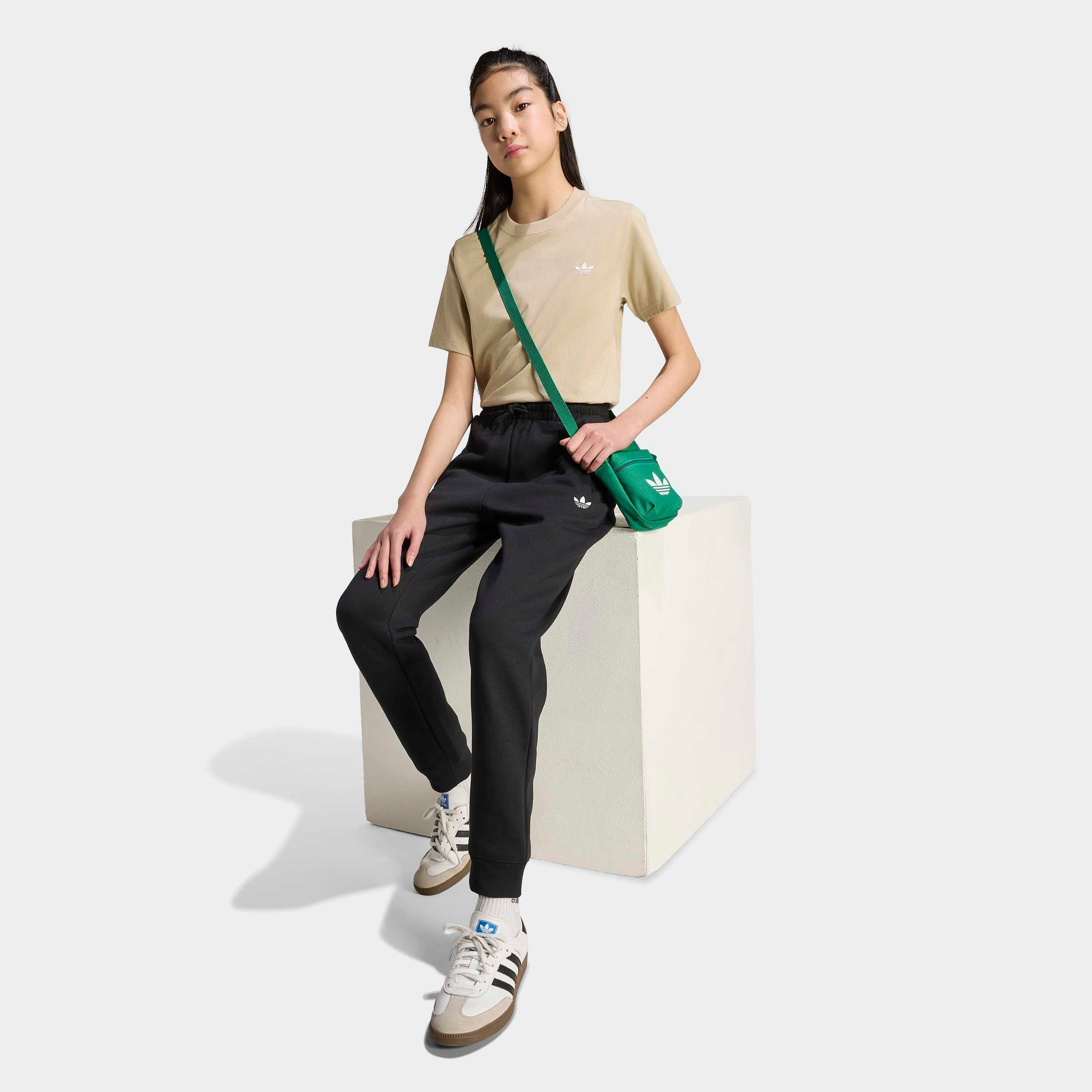 adidas Originals Sporthose », REGULÄR GESCHNITTEN«