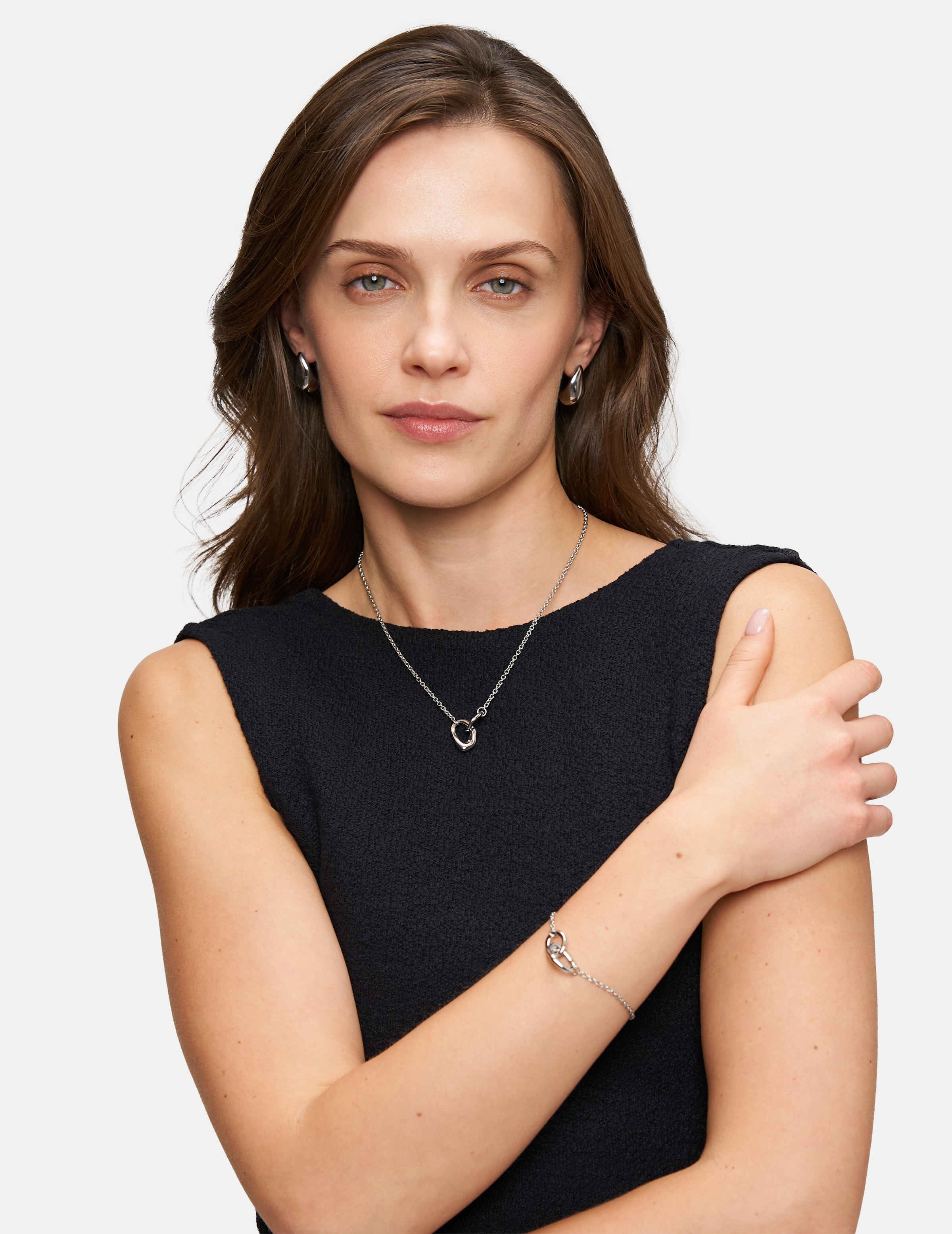 Tamaris Kette mit Anhänger »Schmuck Geschenk Edelstahl Halskette Organic Shapes«