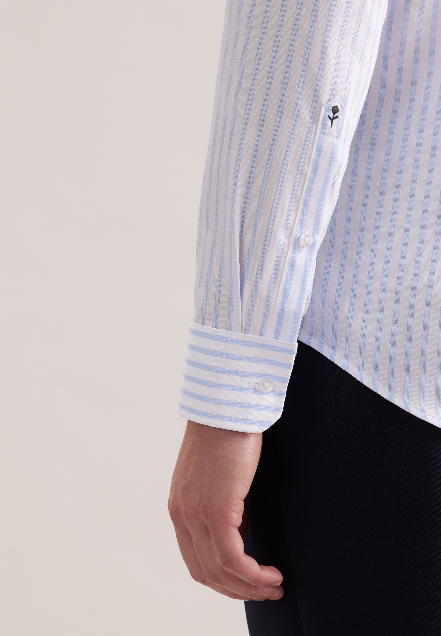 seidensticker Businesshemd »Schwarze Rose« Shaped 1/1 Extra lang Kentkragen Gestreift