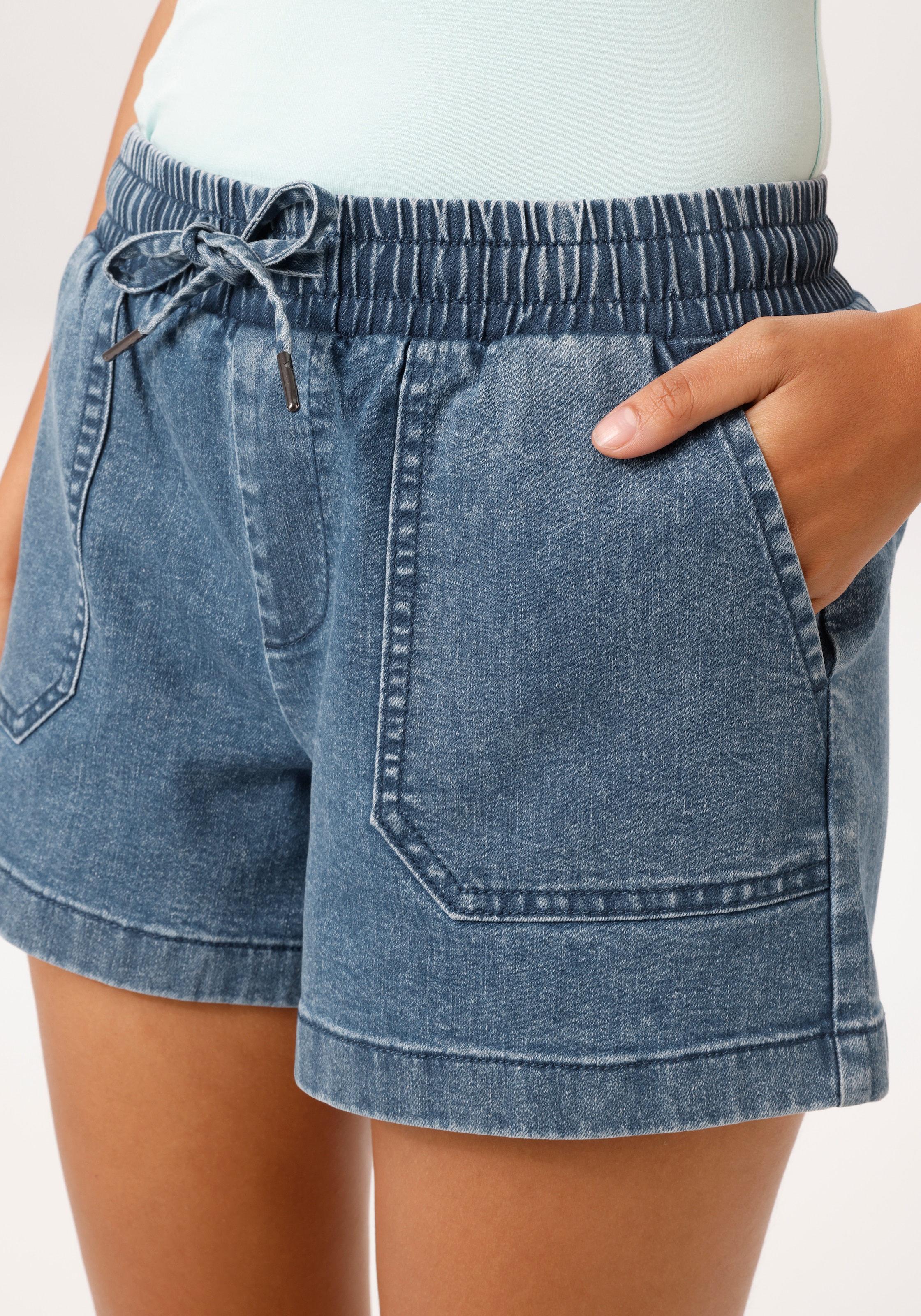 Aniston CASUAL Shorts  in trendiger Used-Waschung