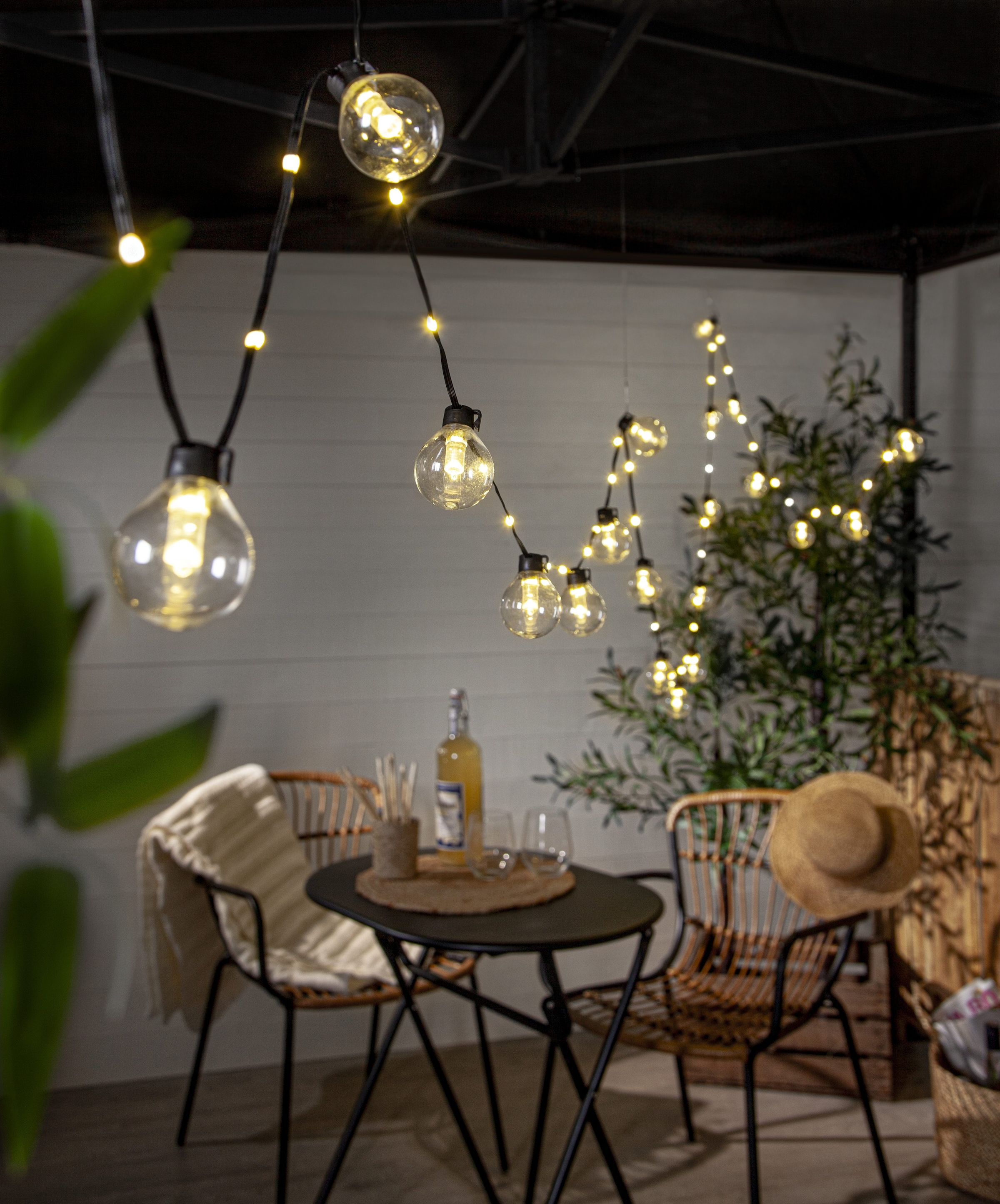 Parforce Traditional Hunting LED-Lichterkette »Bolla« 60 Stk.-flammig Kunststoff, Länge ca. 5,3 m + 5 m Zuleitung, Trafo, outdoor