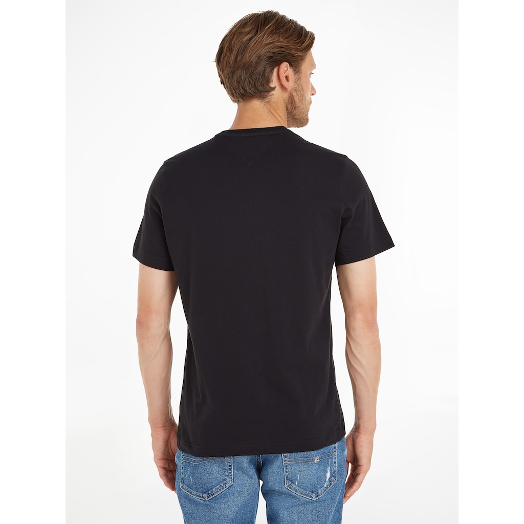 Tommy Jeans T-Shirt »TJM ESSENTIAL SOLID TEE«, Regular Fit mit Rundhalsausschnitt und dezenter Logo-Flag