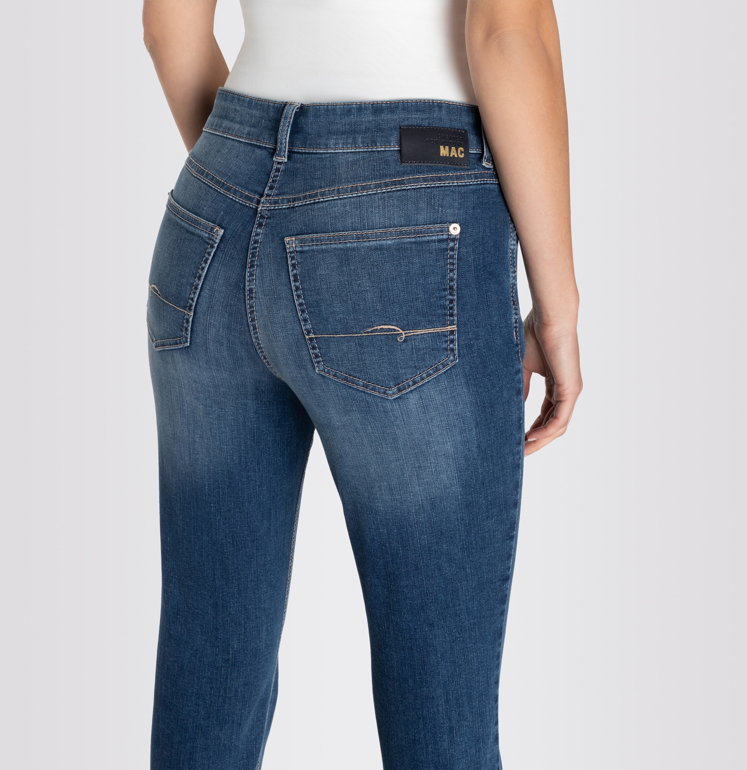 MAC 5-Pocket-Jeans »Angela«, Die Schmale