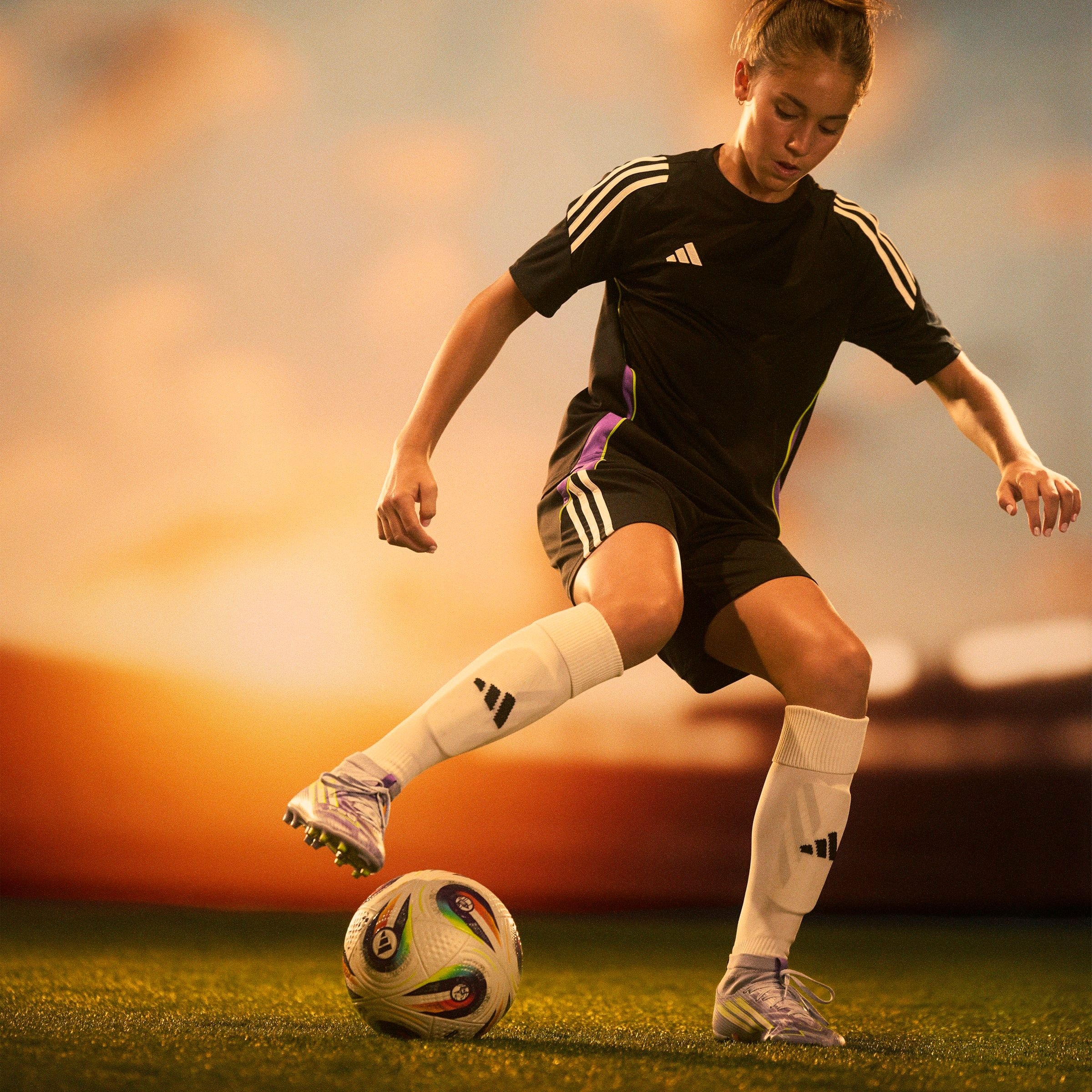 adidas Performance Fußballschuh »F50 SPARKFUSION LEAGUE FESTE BÖDEN/KUNSTRASEN E KINDER«, geeignet für Rasen- und Kunstrasenplätze
