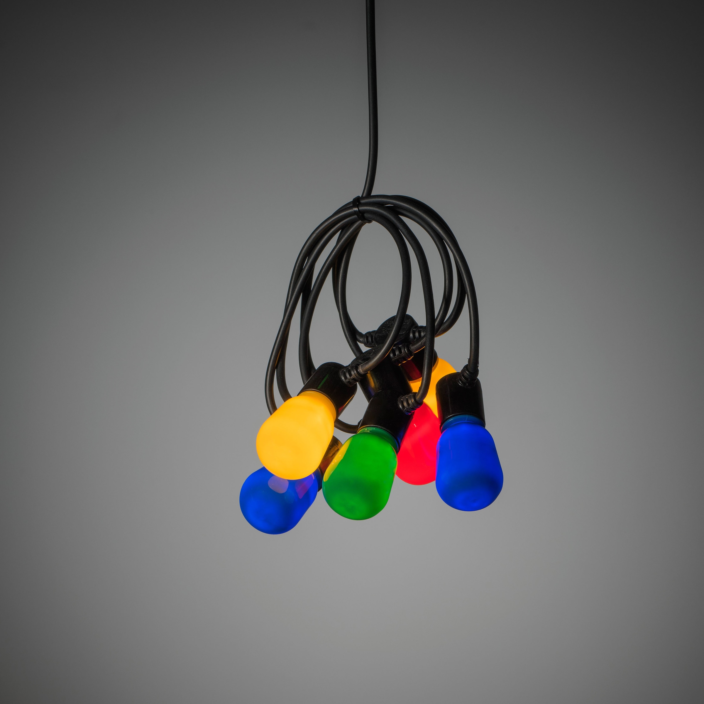 KONSTSMIDE LED-Lichterkette, 20 St.-flammig, LED Biergartenkette, opal, 20 bunte Birnen / 40 warm weiße Dioden