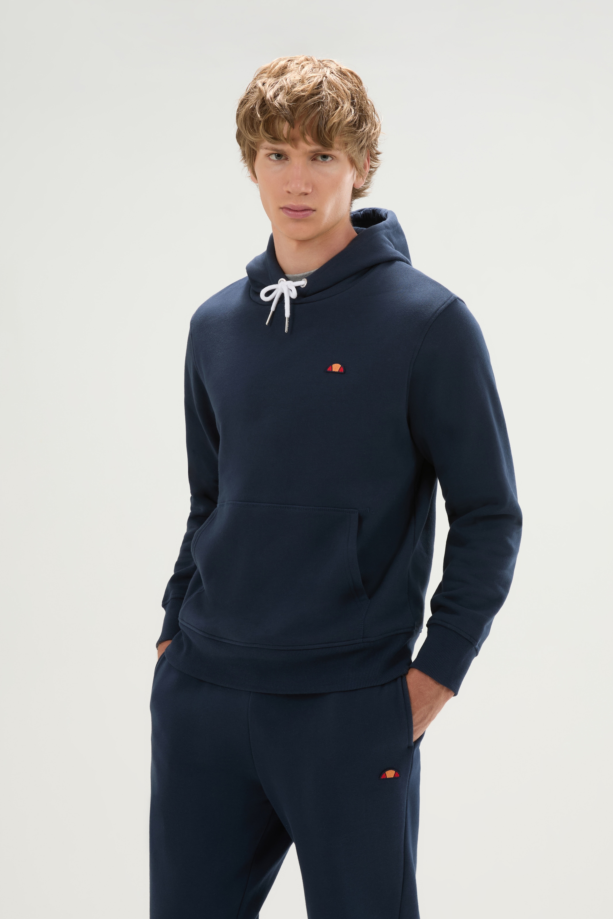 Ellesse Jogginganzug »TRACCOTA 2 OH HOODY AND JOGGER« für Erwachsene, aus Baumwolle und Polyester