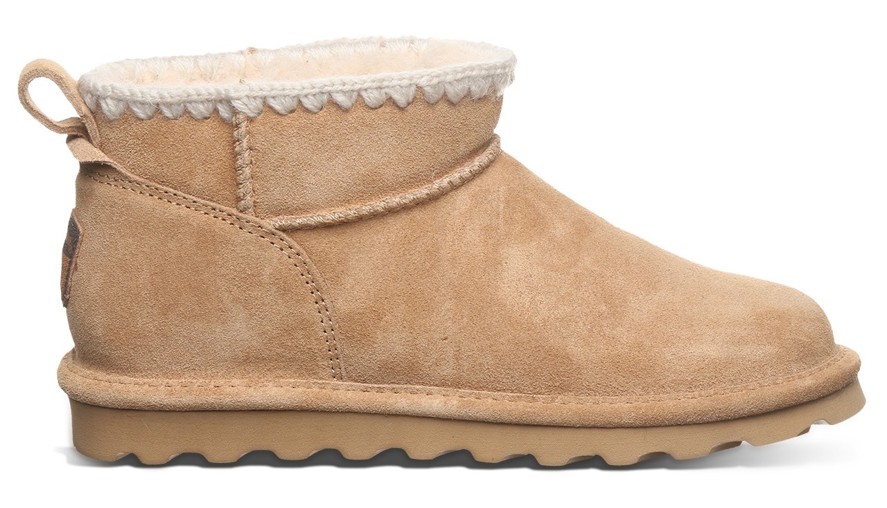 Bearpaw Winterboots »Alyssa«, Schlupfstiefel, Winterstiefel mit Lammwolle