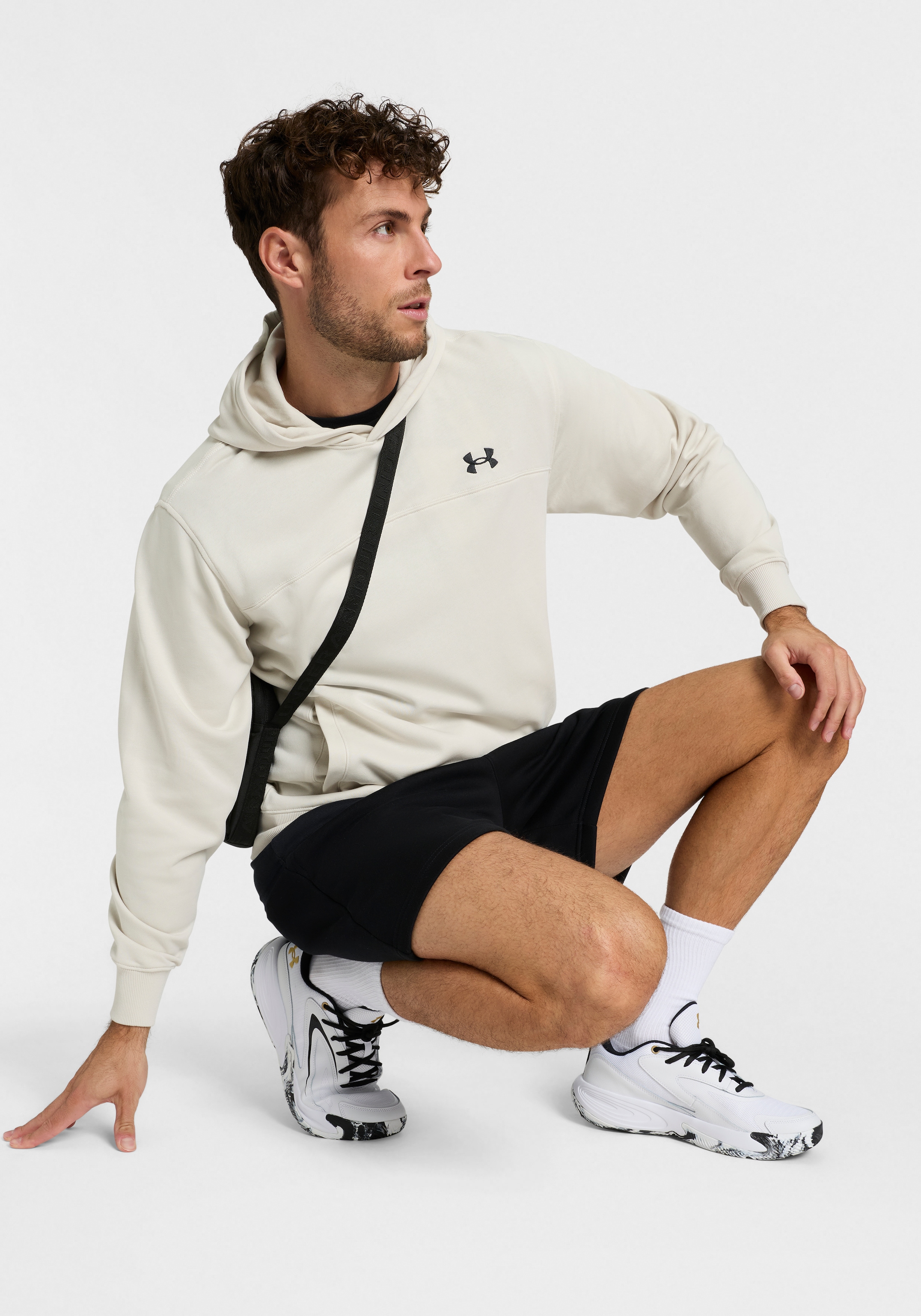 Under Armour® Kapuzensweatshirt »UA RIVAL LW HOODIE«, für Sportmode und Freizeit, aus leichtem French-Terry
