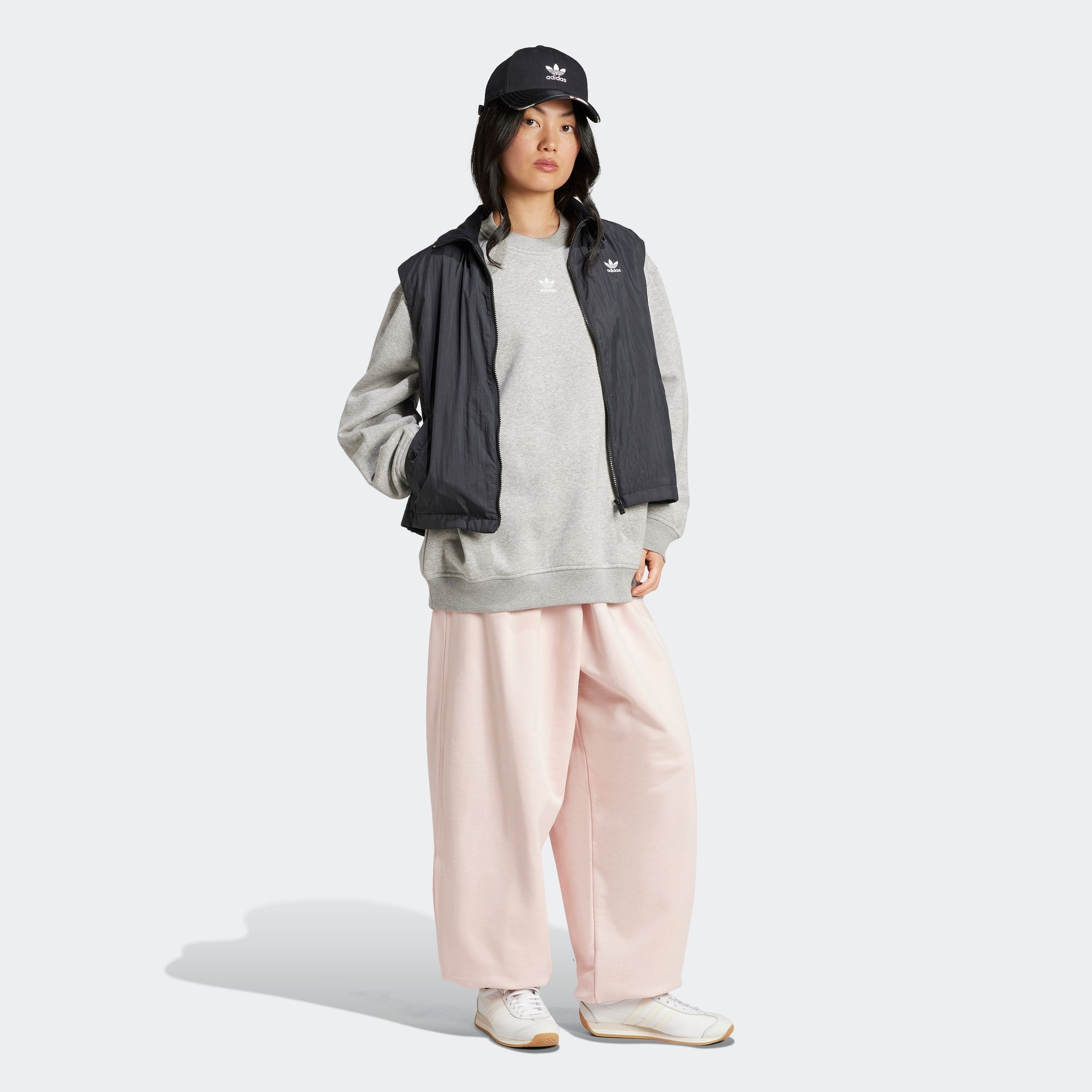 adidas Originals Sweatshirt »ESS CREW FL OS«, mit sportlichem Stil, aus Baumwolle
