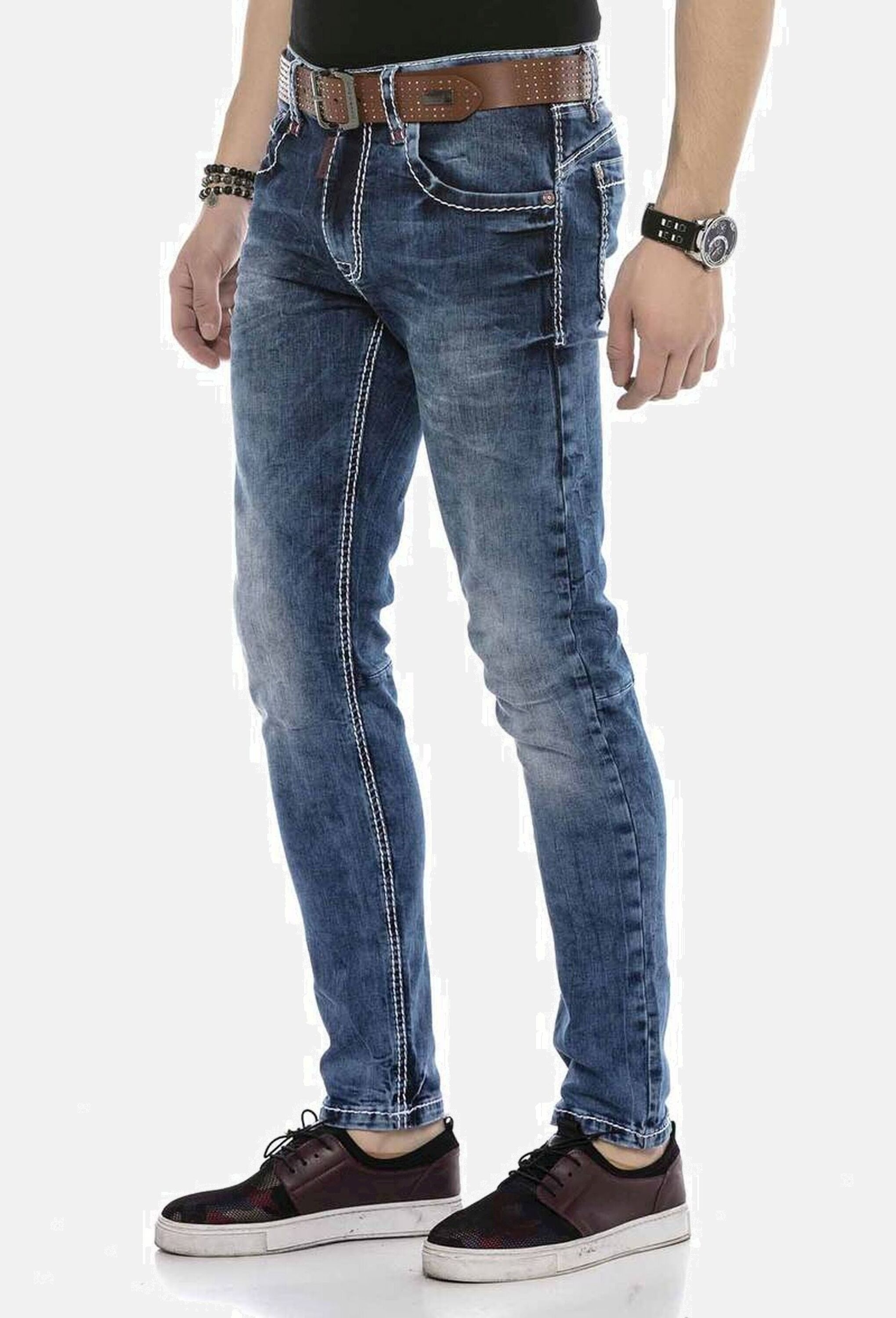 Cipo & Baxx 5-Pocket-Jeans »Cipo & Baxx Jeans DENIM« bequeme Jeans in klassischem Design, CD588