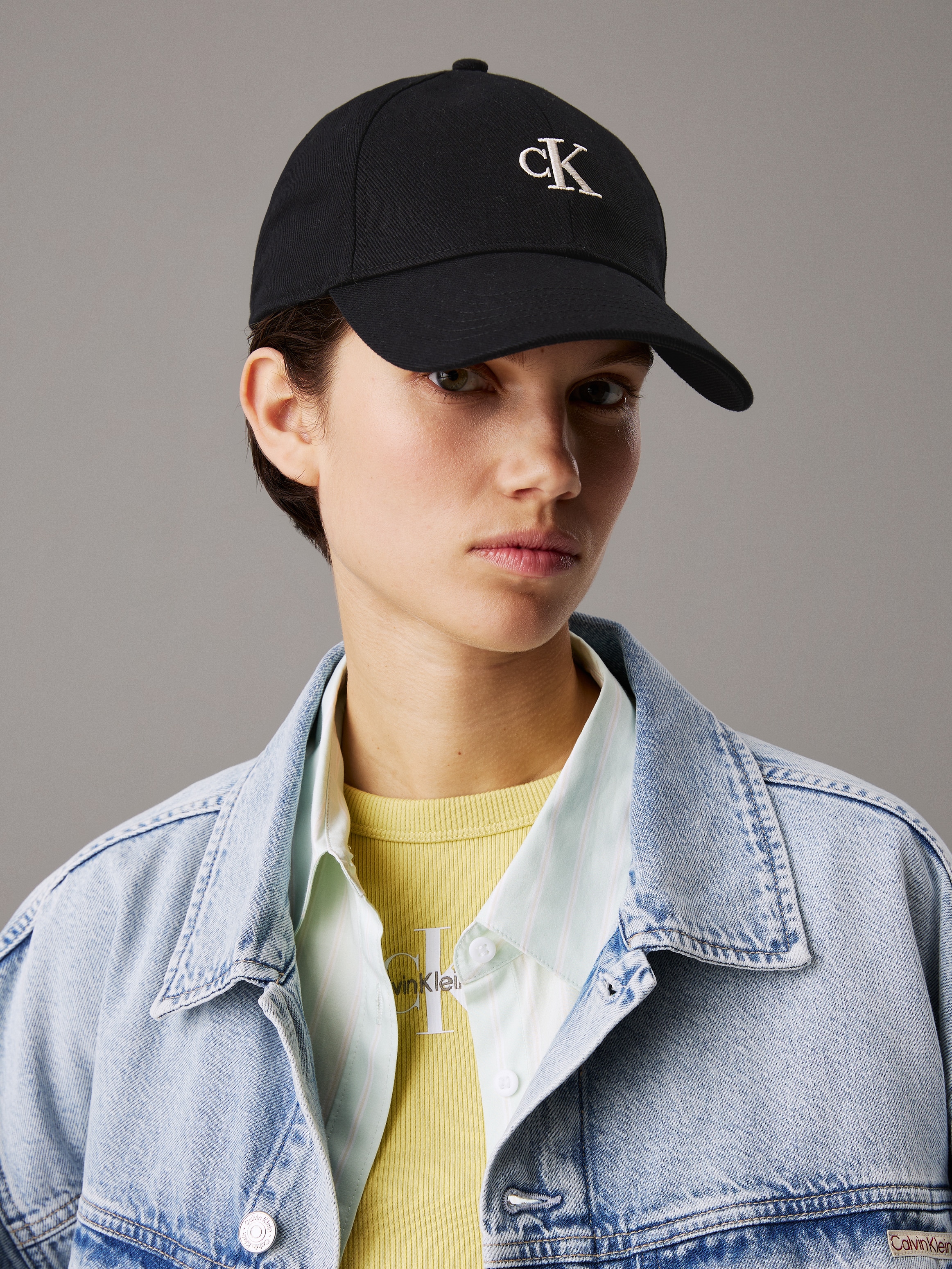 Calvin Klein Jeans Baseball Cap »EMBROIDERED MONOGRAM CAP«, mit Logostickerei