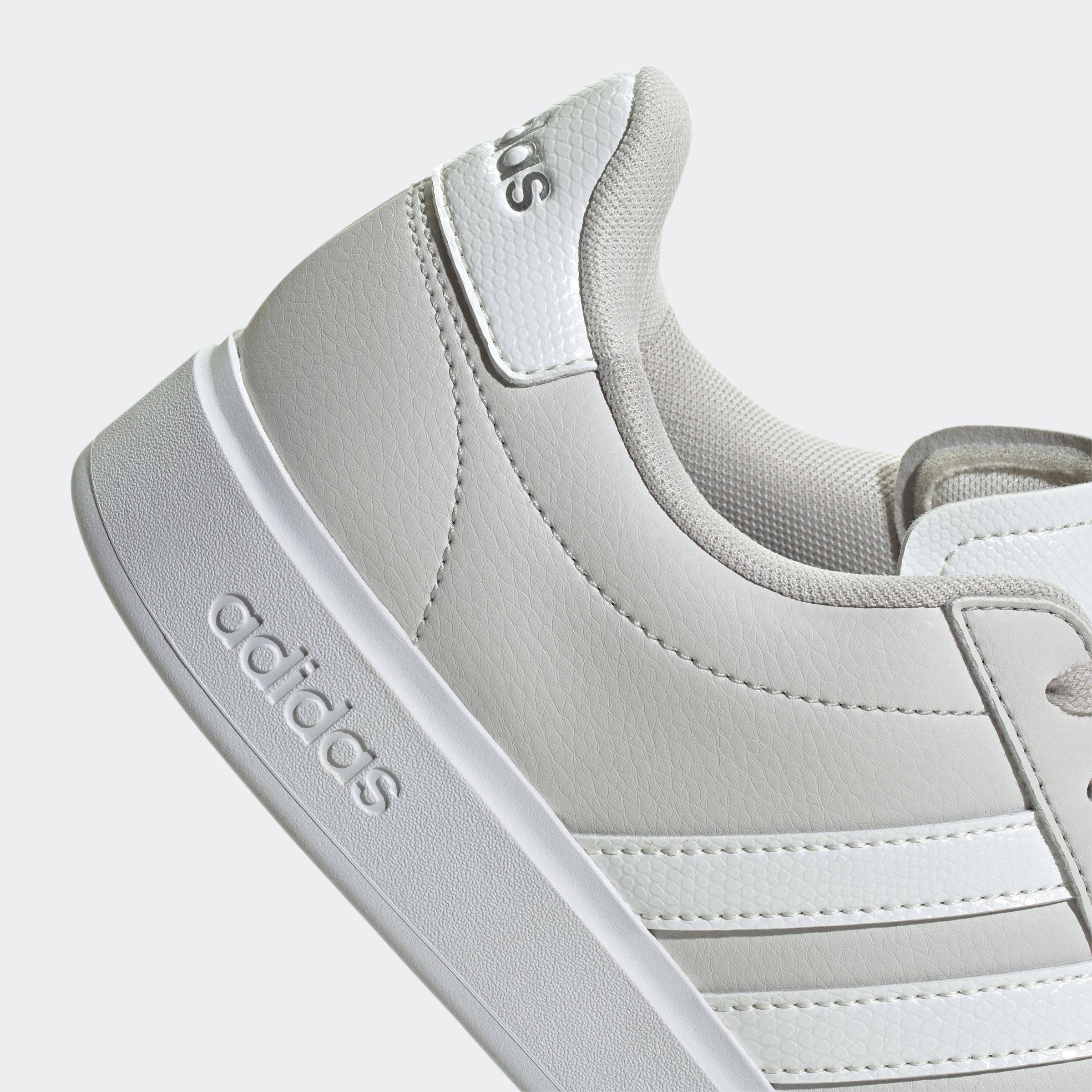 adidas Sportswear Sneaker »GRAND COURT 2.0«, Design auf den Spuren des adidas Superstar