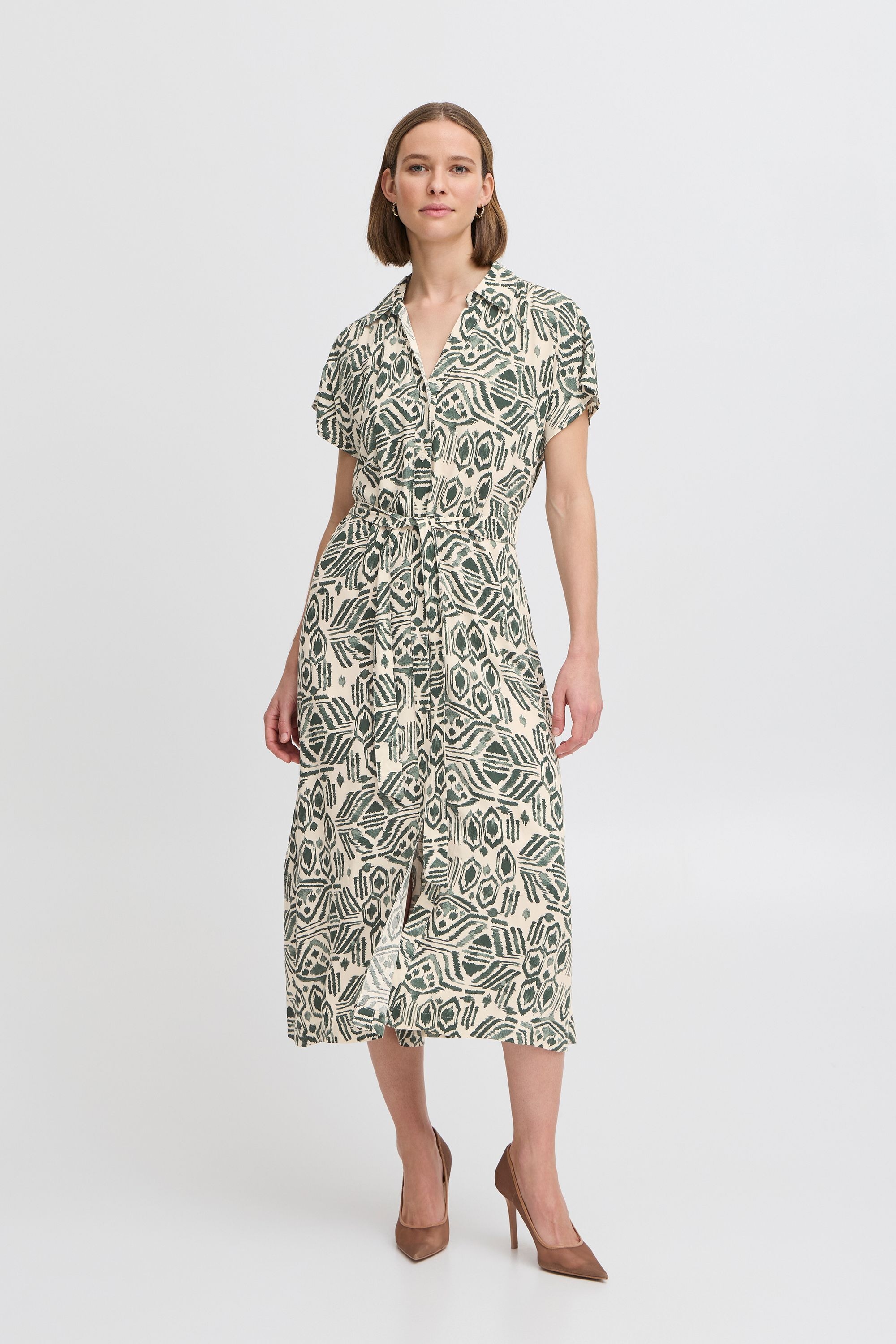 b.young Midikleid »Midikleid BYMMMJOELLA«