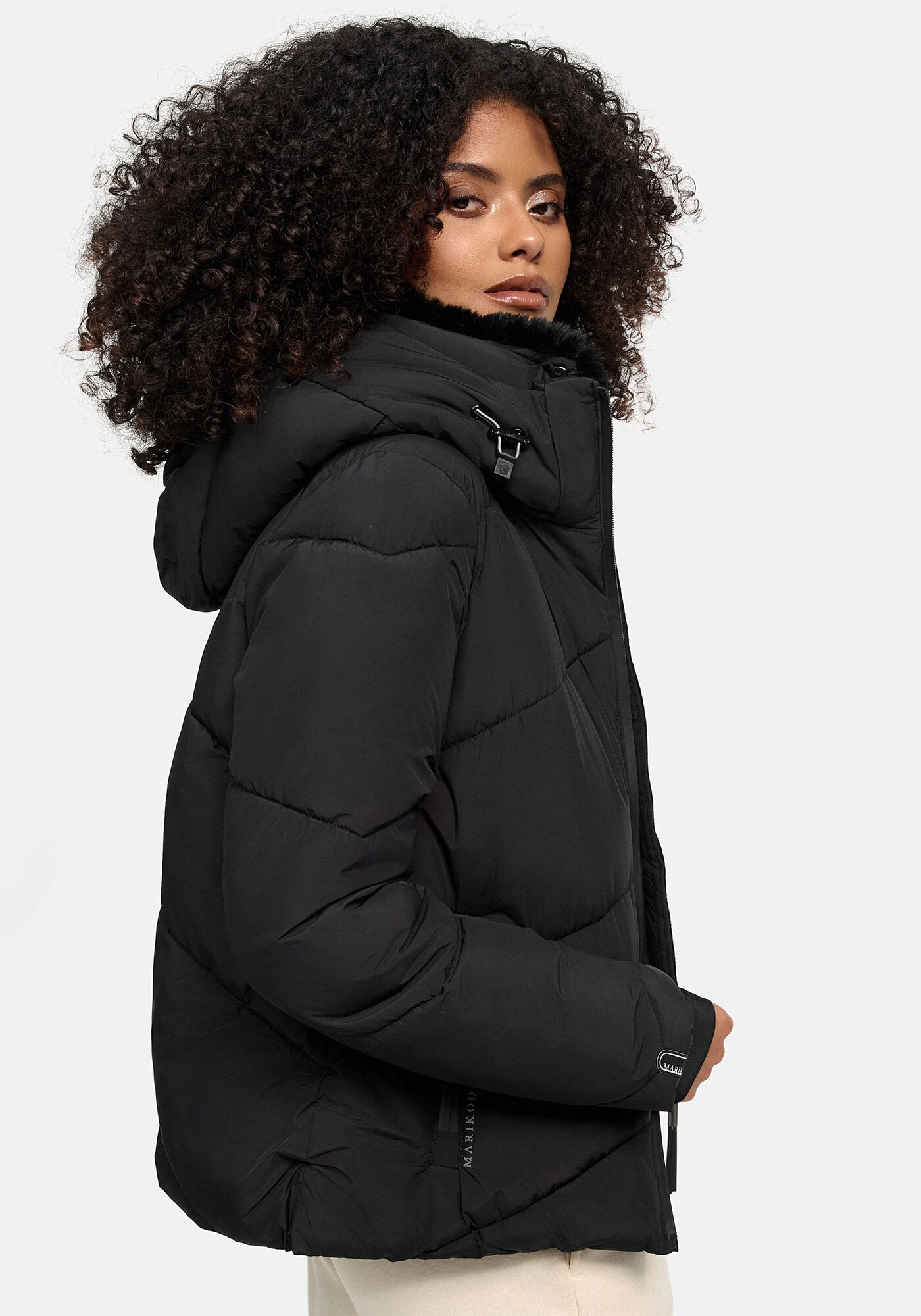 Marikoo Winterjacke »Marikoo Simaraa kurze Damen Winter Steppjacke N007«