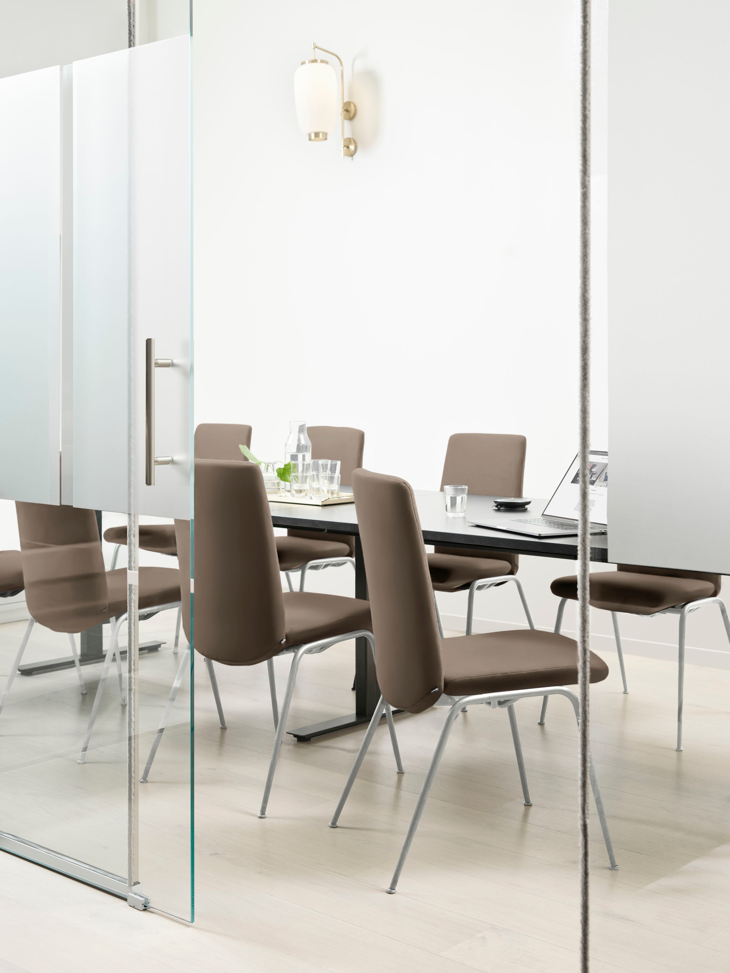 Stressless® Polsterstuhl »Laurel«, Leder BATICK, Low Back, Größe L, mit Beinen aus Stahl in Chrom matt