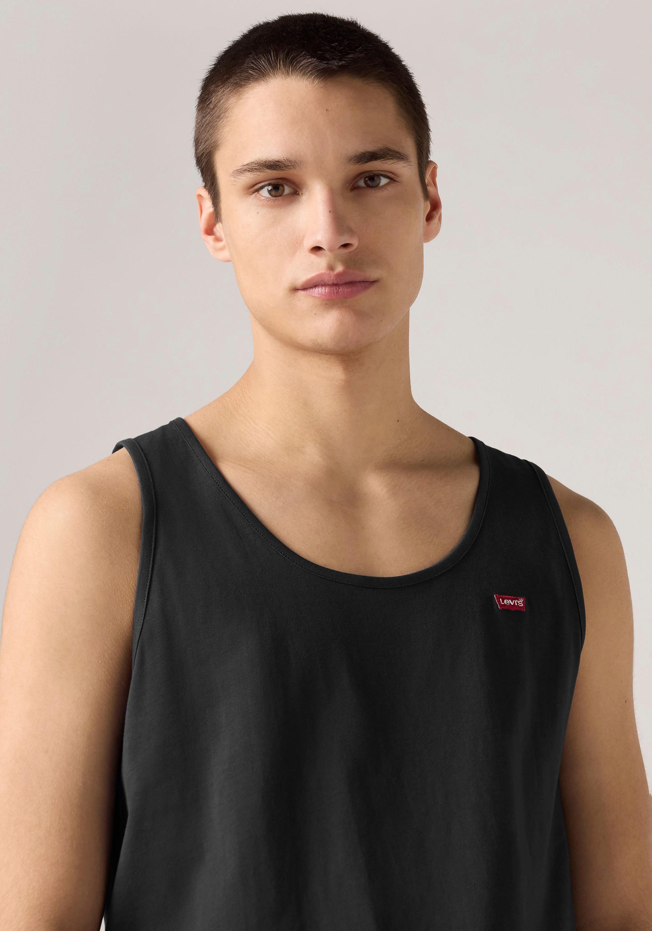 Levi's® Tanktop »LSE HOUSEMARK TANK« mit Logo Stickerei
