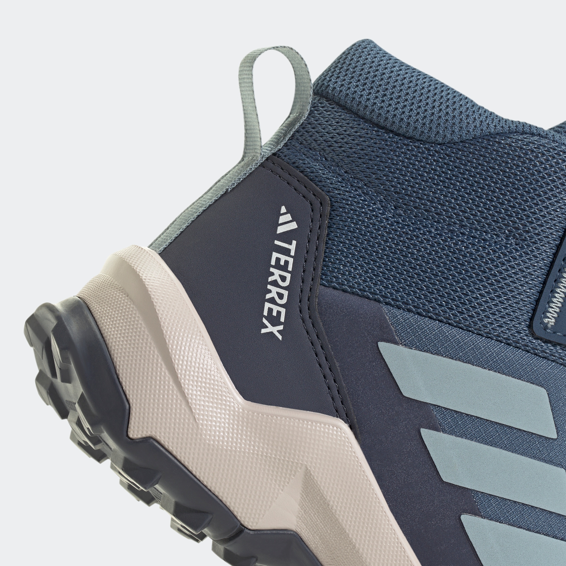 adidas TERREX Wanderschuh »TERREX AX4R MID«