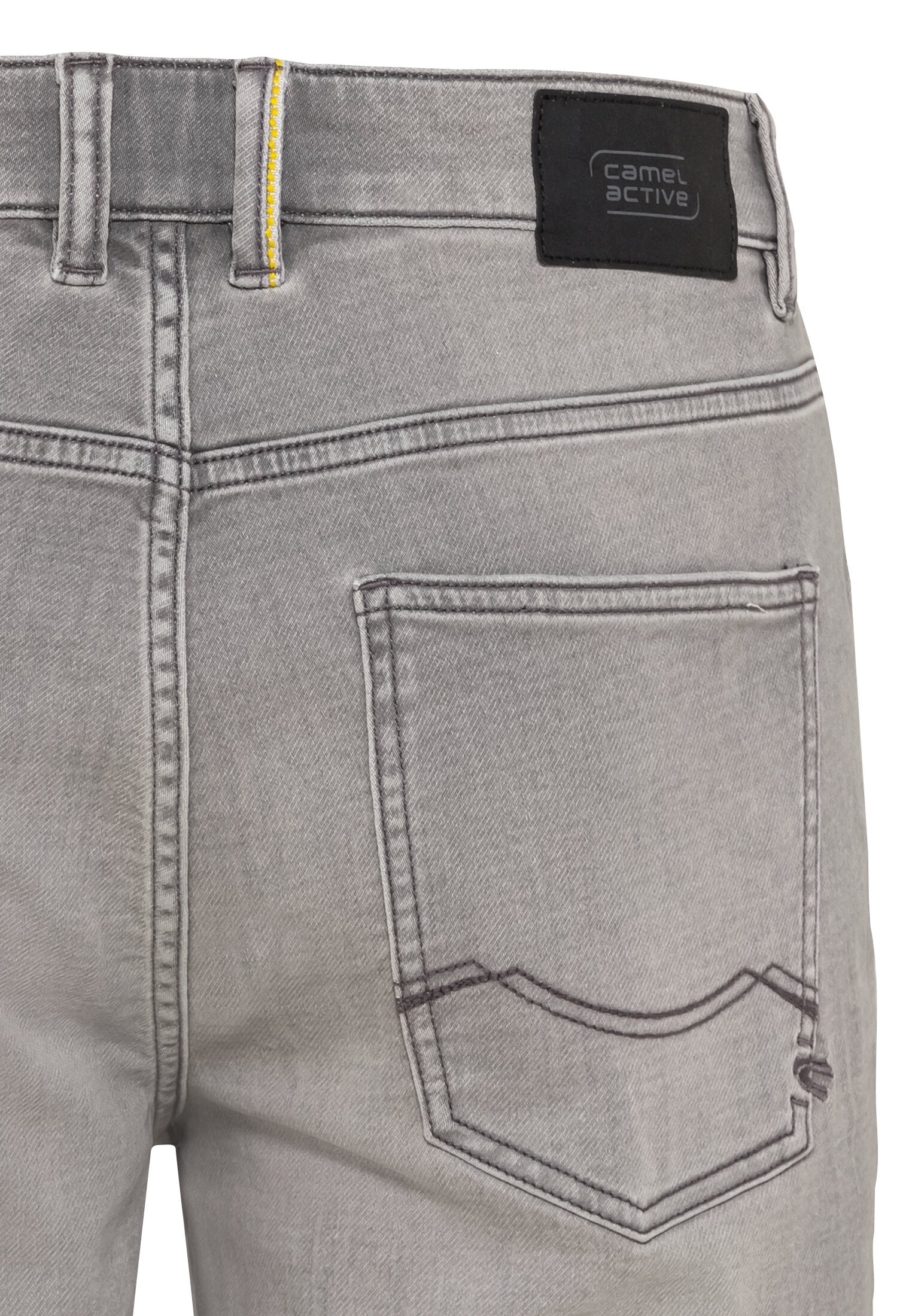 camel active Jeansshorts, mit Markenlabel