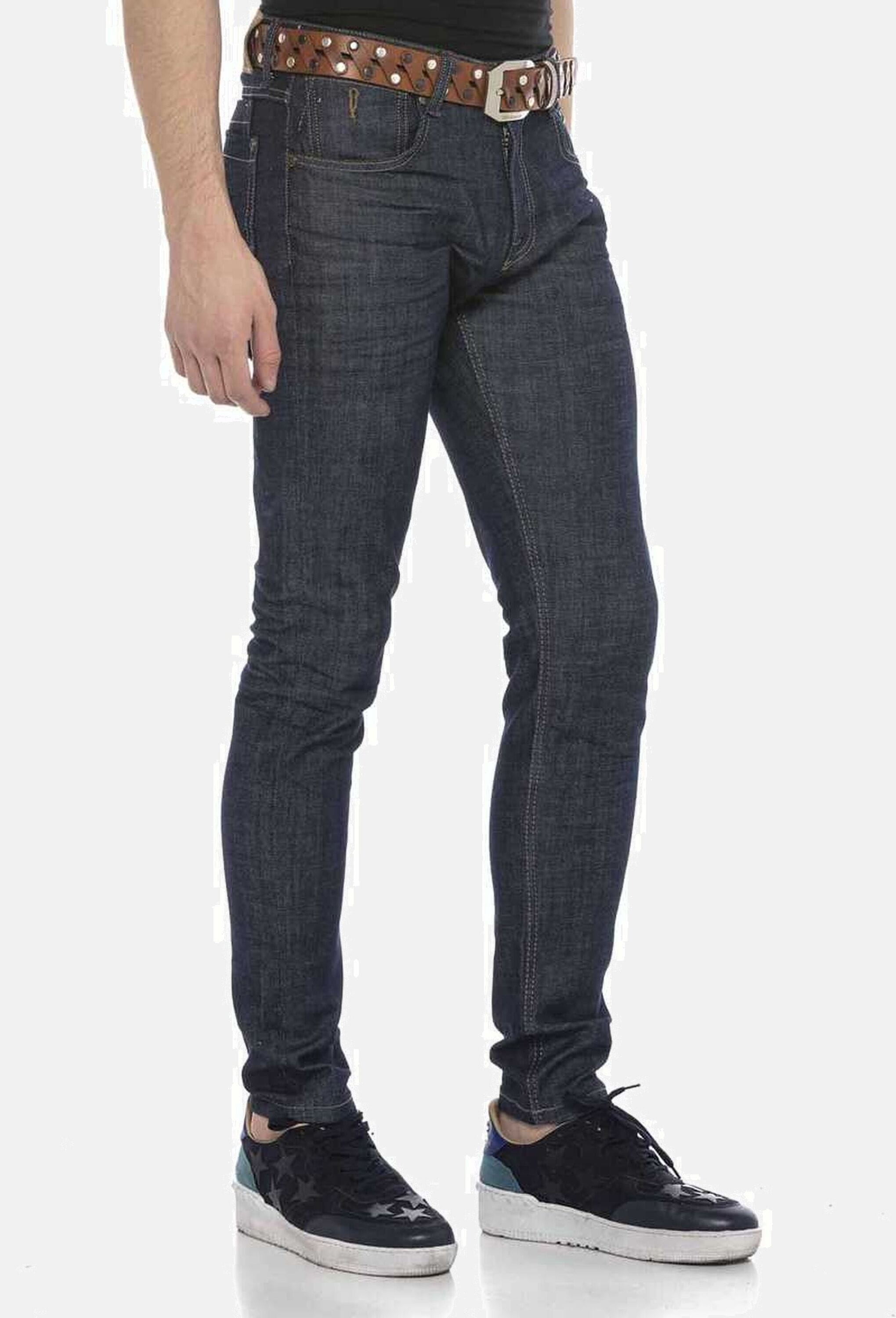 Cipo & Baxx Slim-fit-Jeans »Cipo & Baxx Jeans« mit Zier-Knopföse, CD538