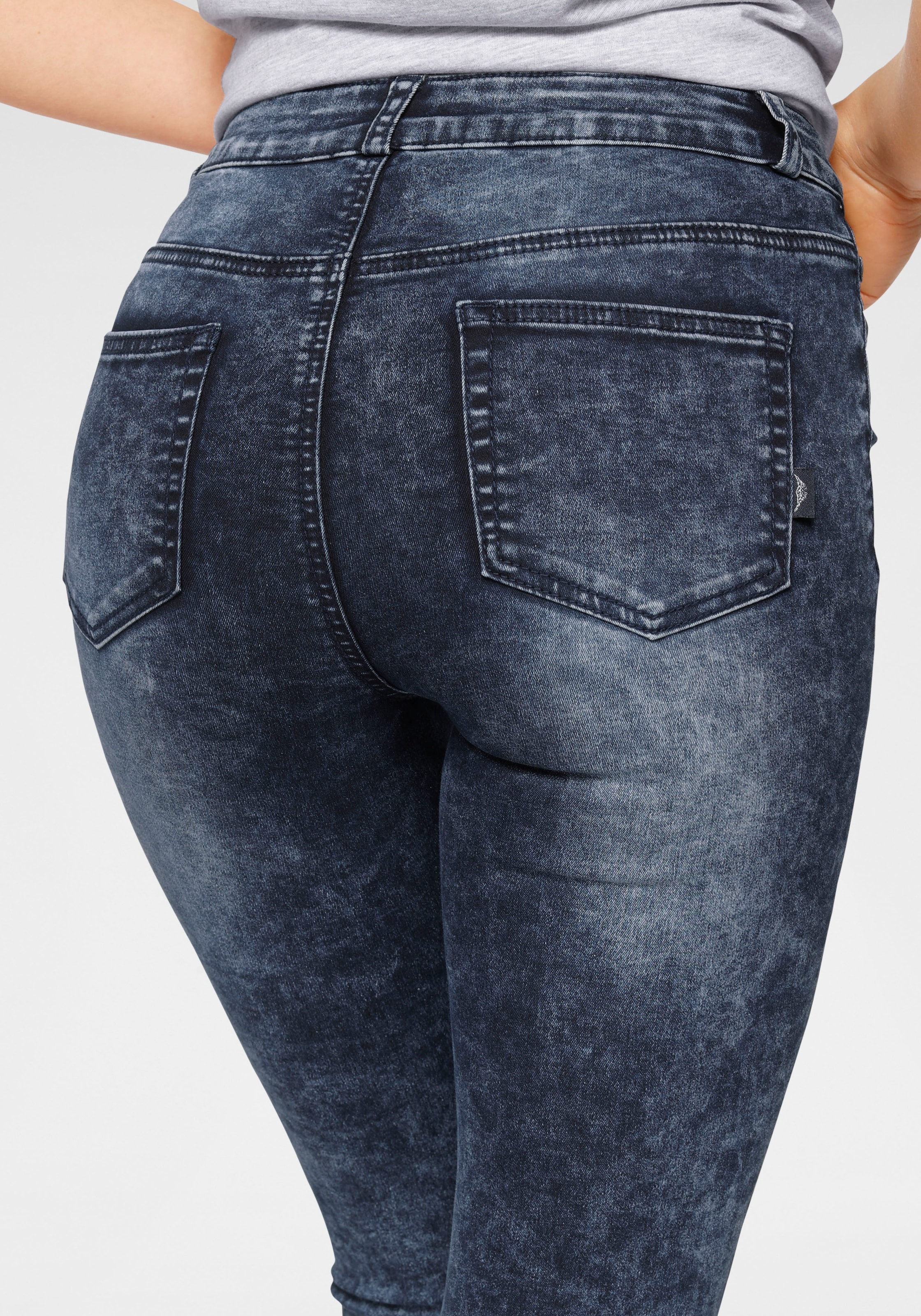 Arizona Skinny-fit-Jeans Stretch washed«, »Ultra Jeans ♕ moon Moonwashed bei