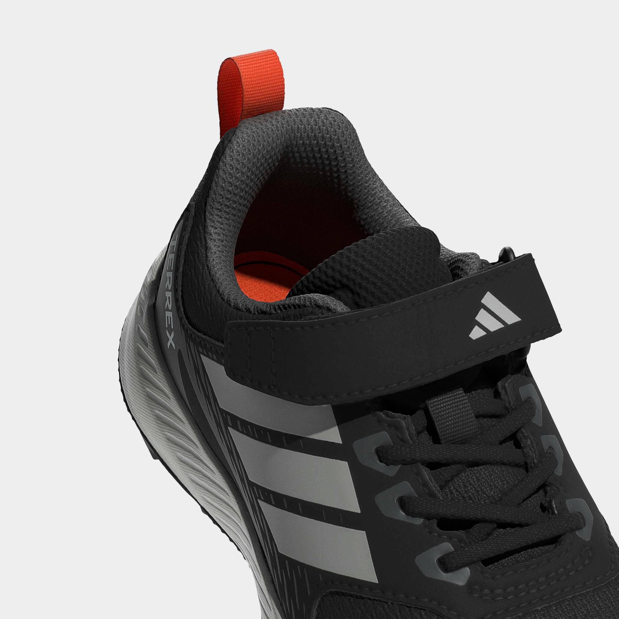 adidas TERREX Trailrunningschuh »TRACEFINDER CF C«  für Kinder & Jugendliche, mit Klettverschluss
