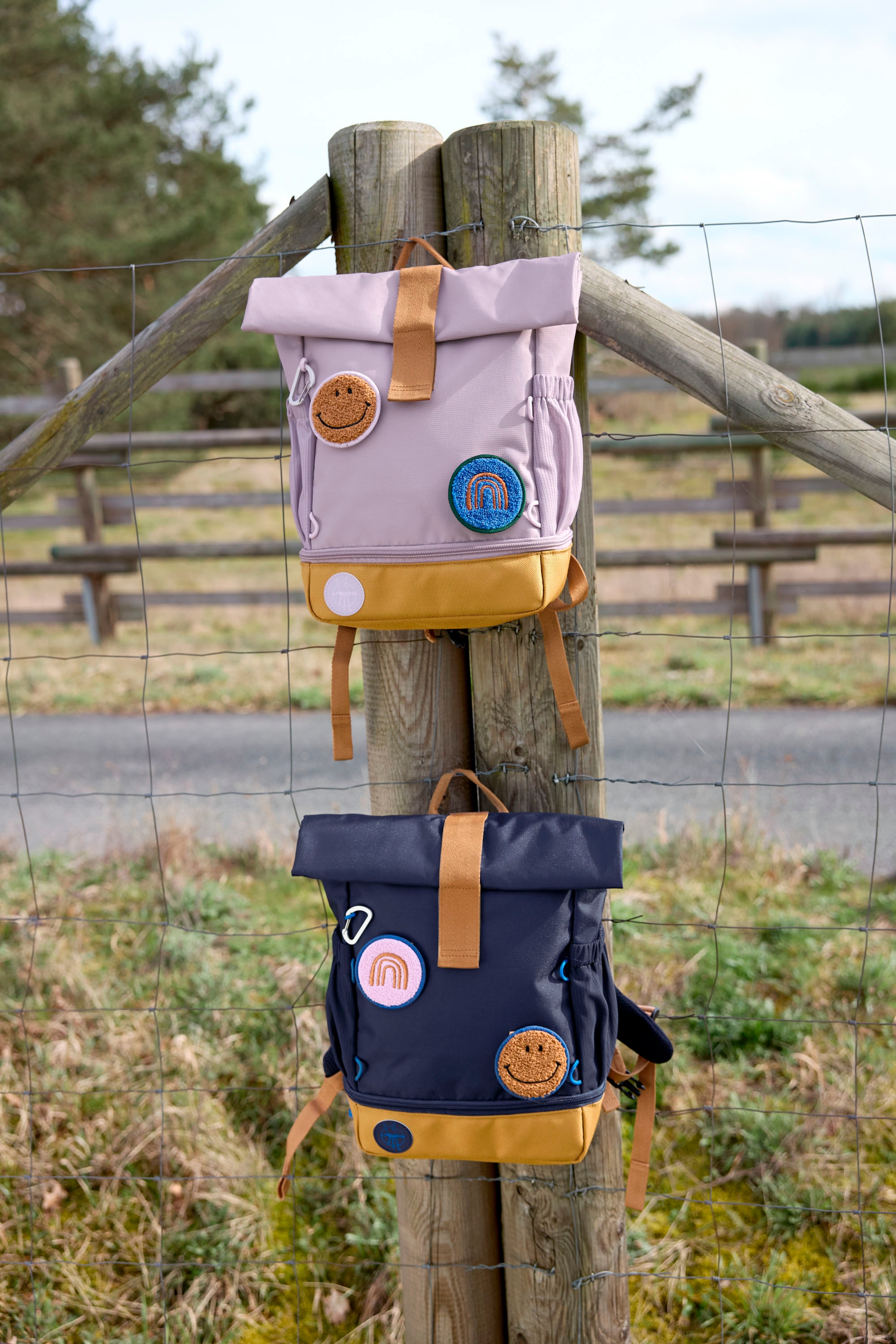 LÄSSIG Kinderrucksack »Little Gang, Mini Rolltop Backpack, lilac«, Reflektoren, aus recycelten PET-Flaschen