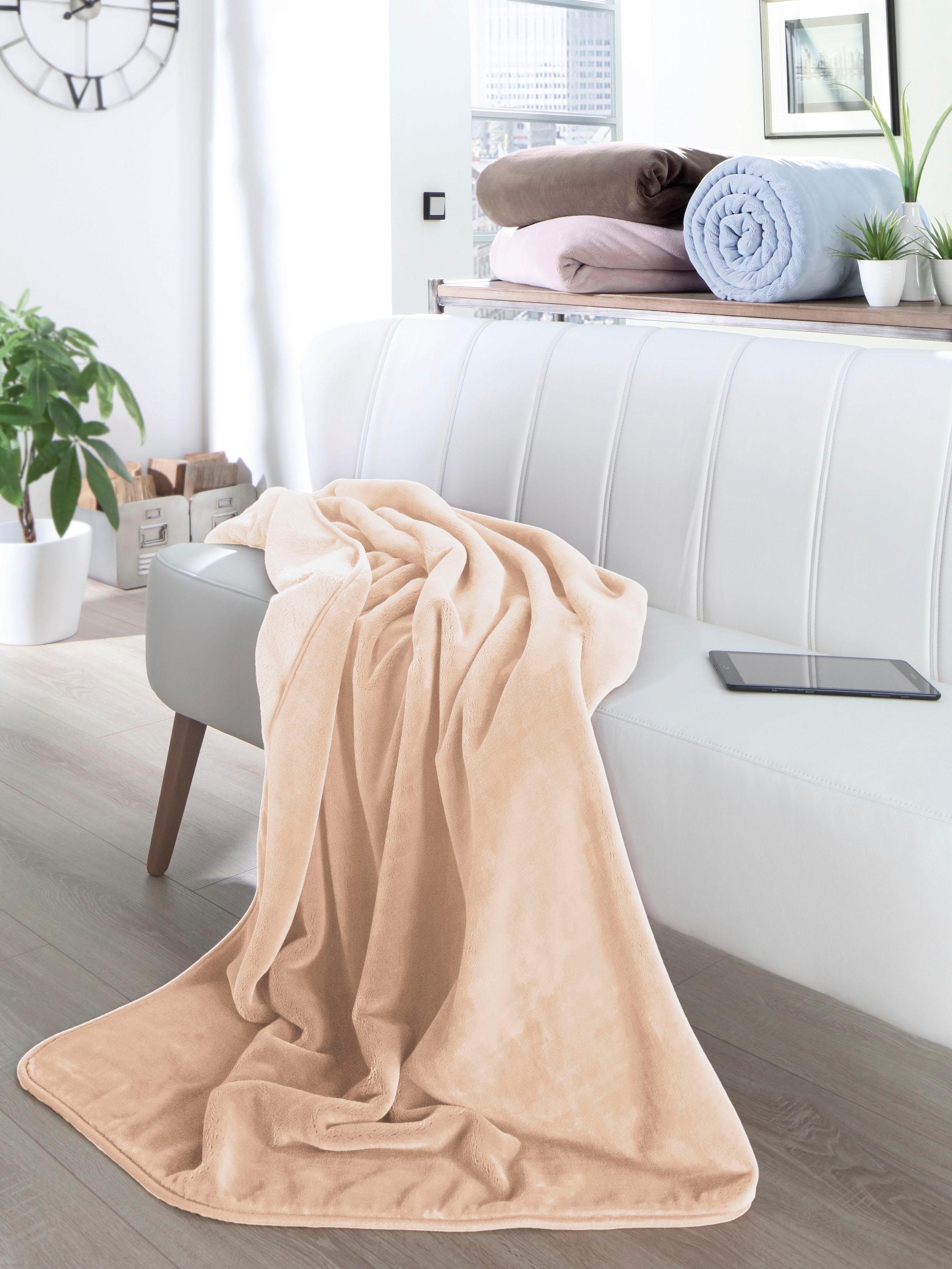 Biederlack Wohndecke »Pure Soft«, mit besonders weicher Oberfläche, Kuscheldecke