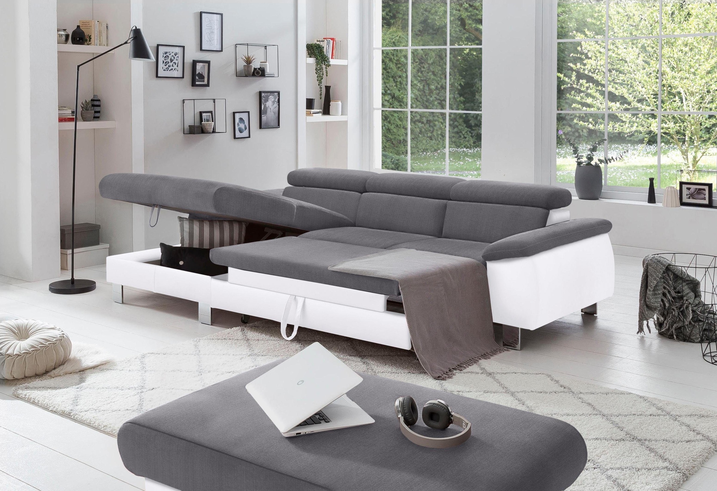 COTTA Polstergarnitur »Komaris L-Form, B: 242 bzw. 100 cm (Set: Ecksofa & Hocker)«, (Set), mit Kopfteilverstellung, optional Bettfunktion, Bettkasten & Licht