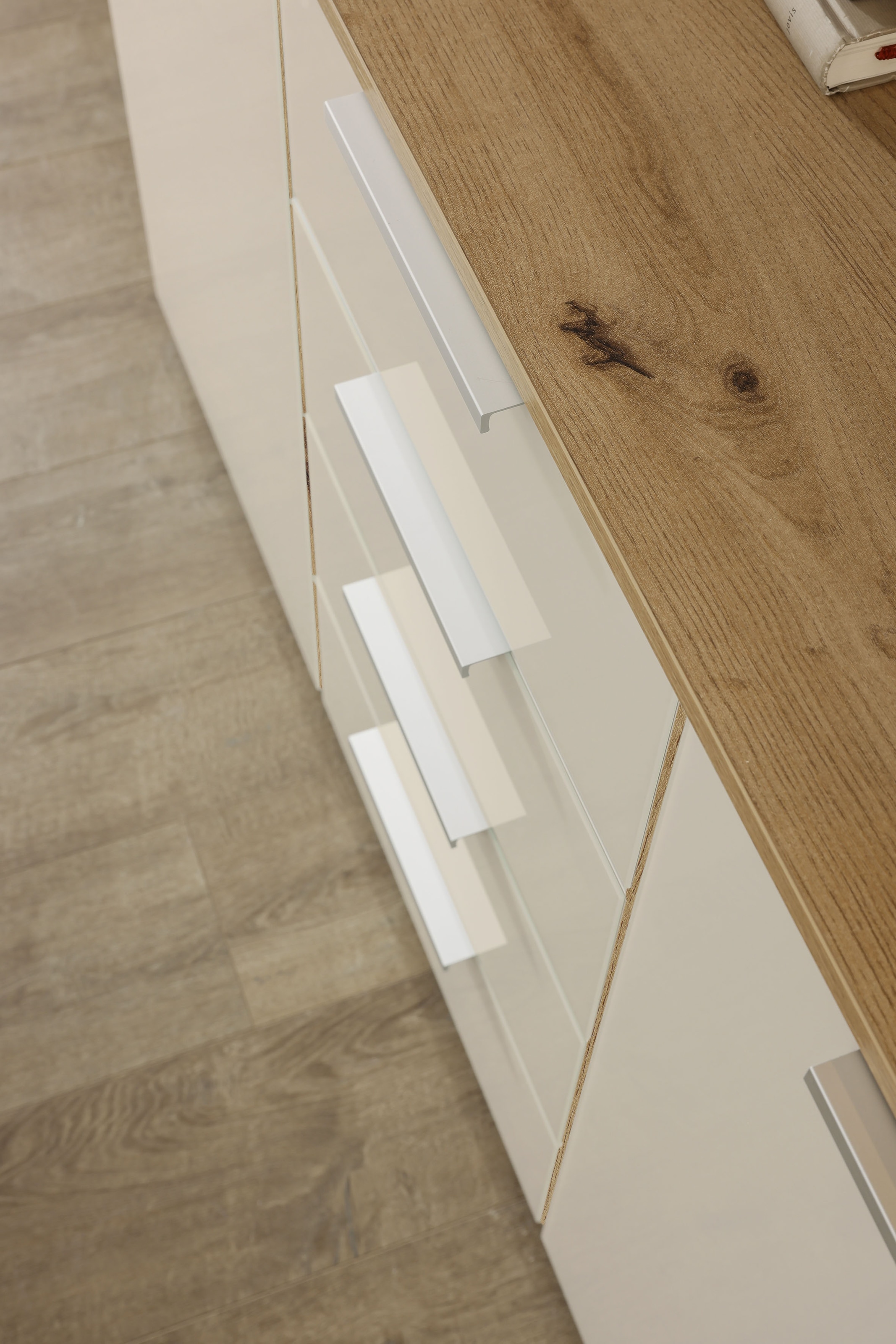 rauch Schubkastenkommode »Sideboard Kommode Kombikommode KOLUNA mit Glasfront« Breite 120 cm,  vier große Schubladen, mit insgesamt 4 Einlegeböden MADE IN GERMANY