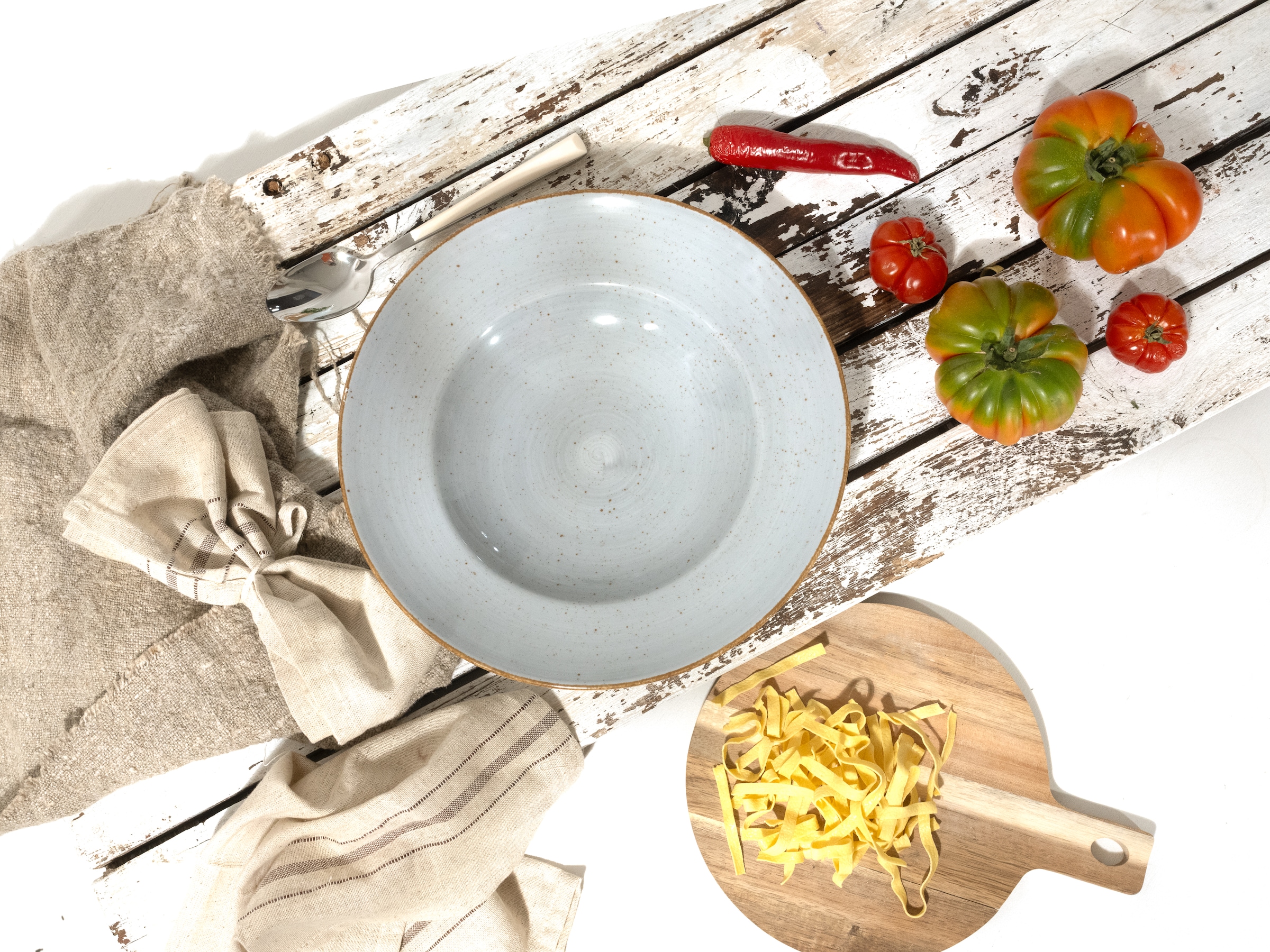 CreaTable Pastateller »Vintage Nature, Pastateller 27 cm 4-tlg« Teller Set, Handgemalt, Gesprenkelt, Rustikales Außenband