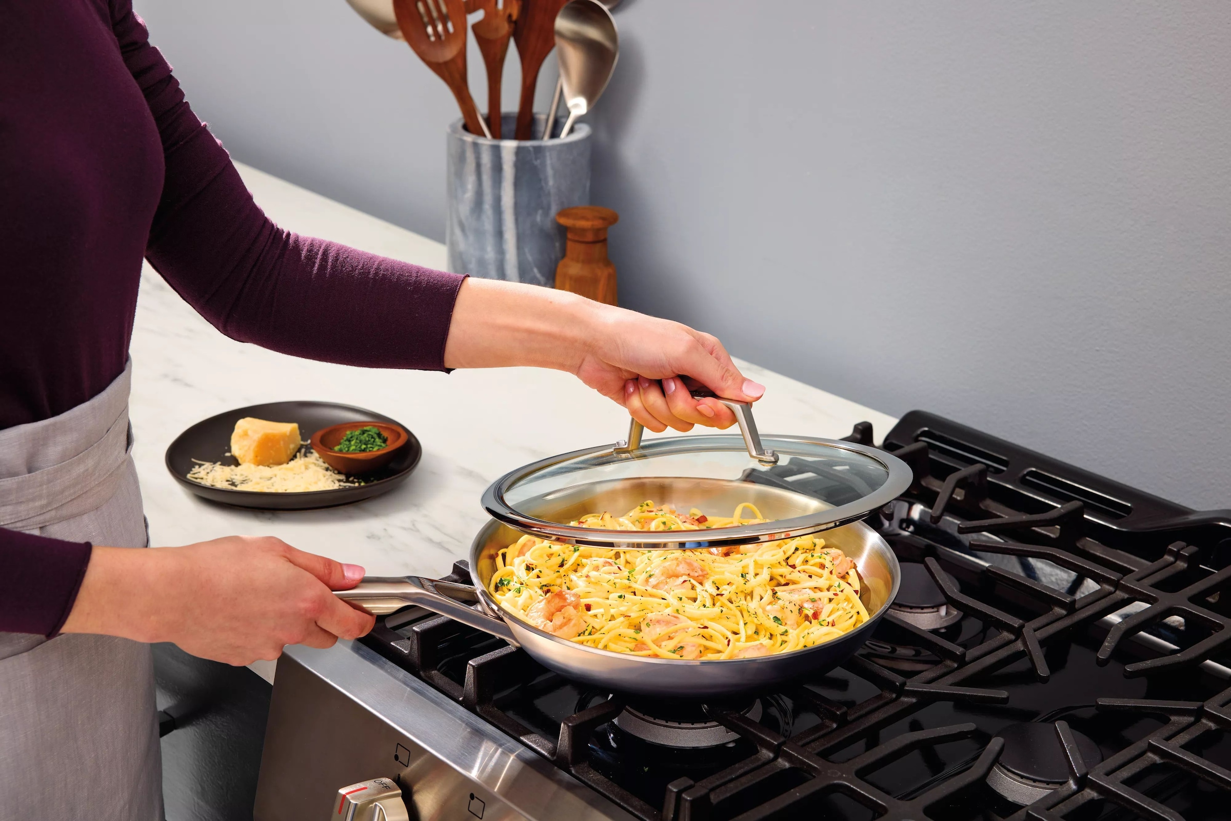 NINJA Bratpfanne »Ninja EverClad Edelstahl-Pfanne  C900DE« Edelstahl 1 Stk. tlg. Entwickelt für den Einsatz unter schwierigsten Kochbedingungen