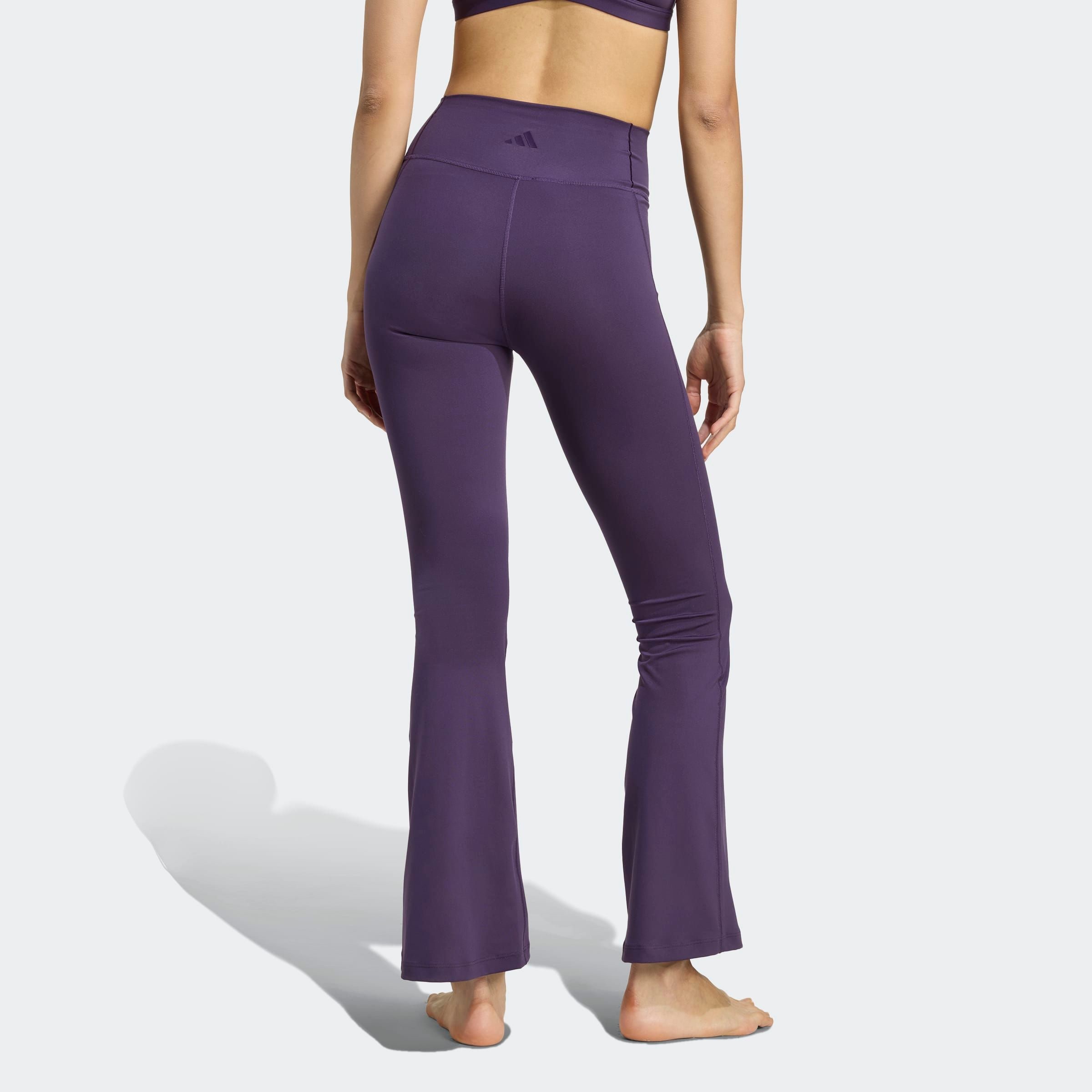 adidas Performance Trainingstights »ALLME ESS FLARE«  mit ausgestelltem Bein, aus weichem und dehnbarem Strickmaterial