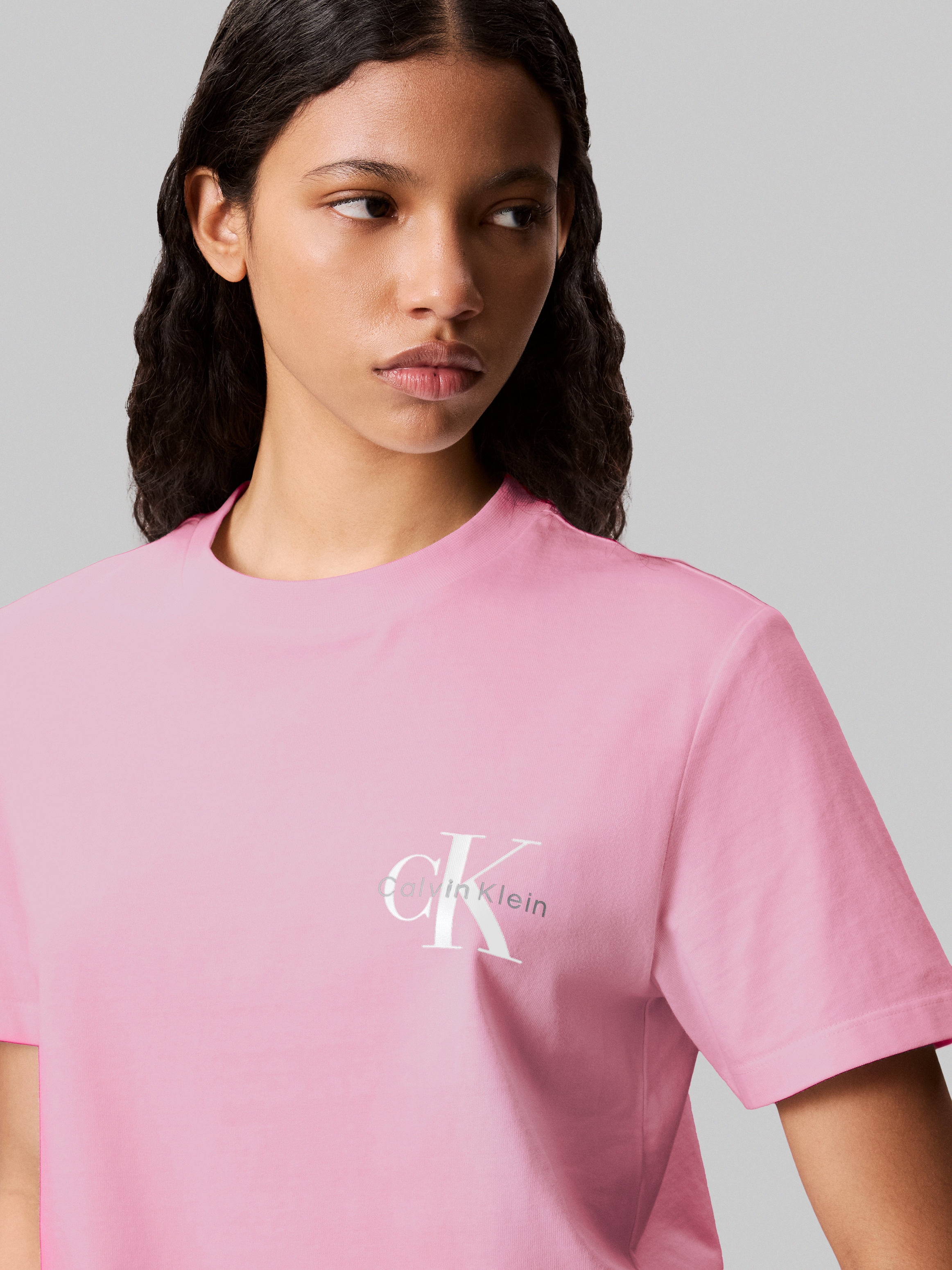Calvin Klein Jeans T-Shirt »A- Logo CN 2 Pack Tee«, (Packung, 2er-Pack), Mit Rundhalsausschnitt
