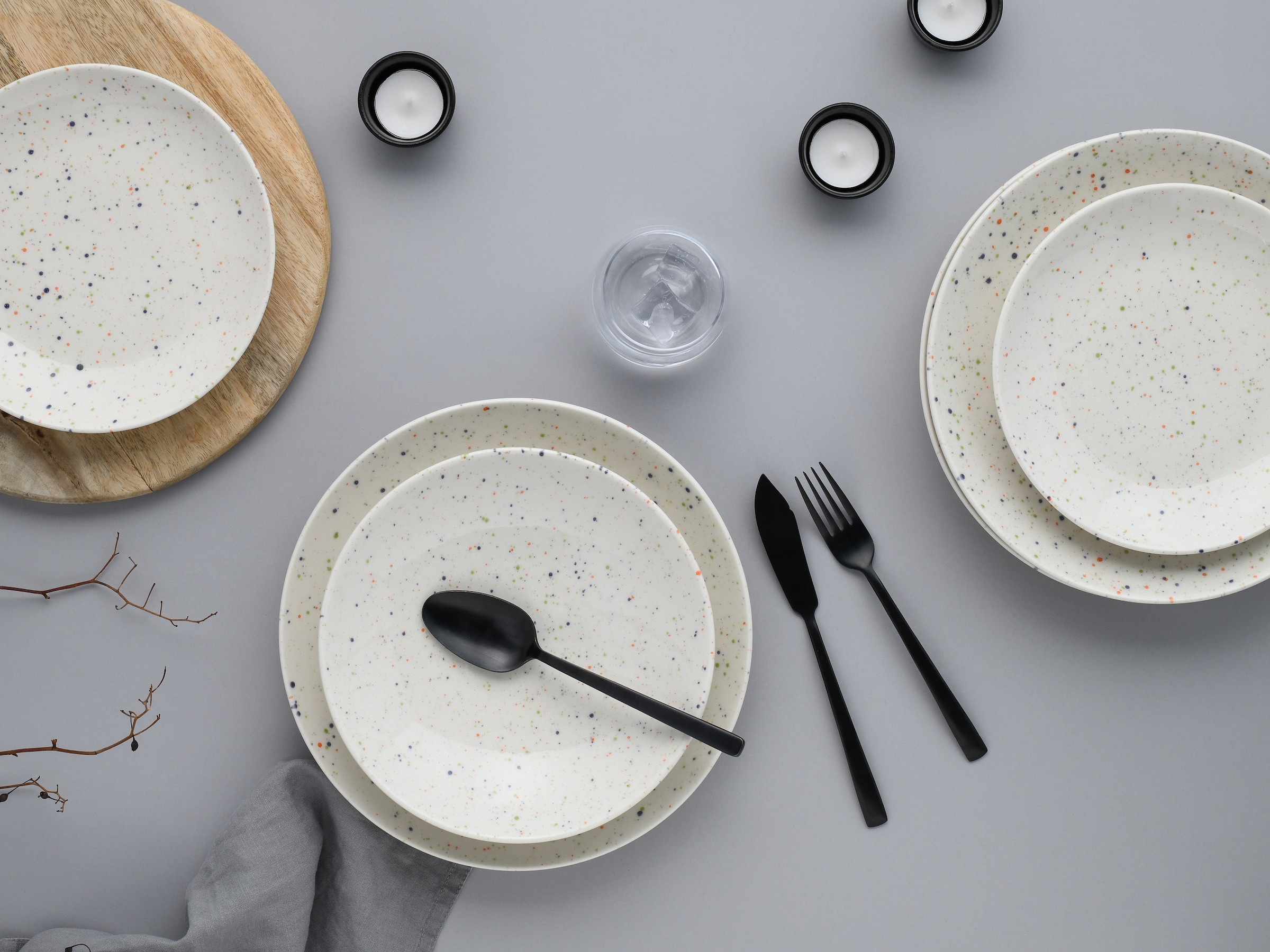 CreaTable Teller-Set »Confetti, Tellerset 12-tlg.« Unregelmäßige bunte Punkte, Gute Laune Geschirr, Frisch, Freundlich