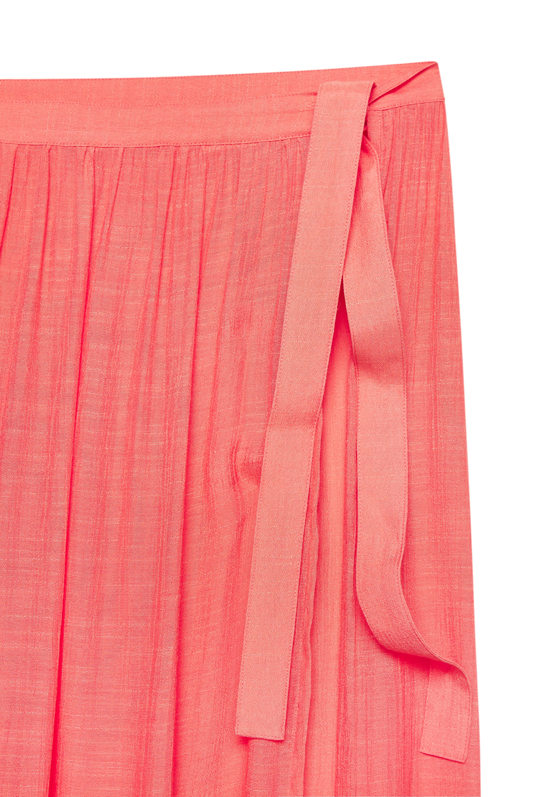 Bruno Banani Wickelrock aus bügelfreier Crêpeware