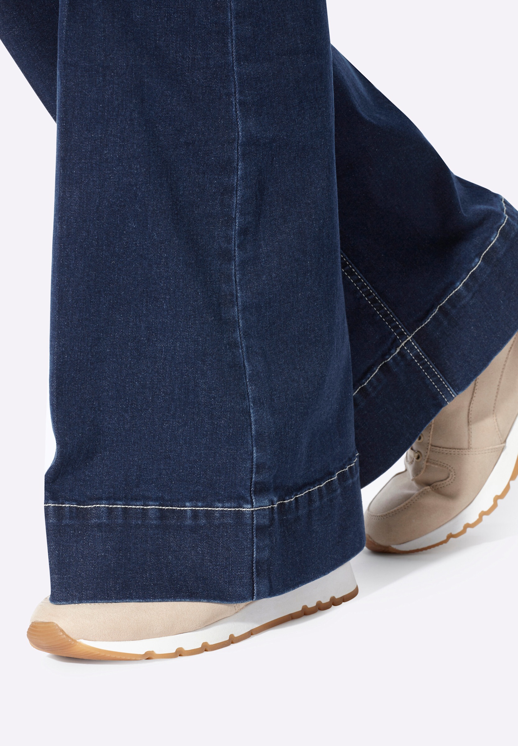 heine Bootcut-Jeans »Jeans Bootcut-Jeans mit Bügelfalten«