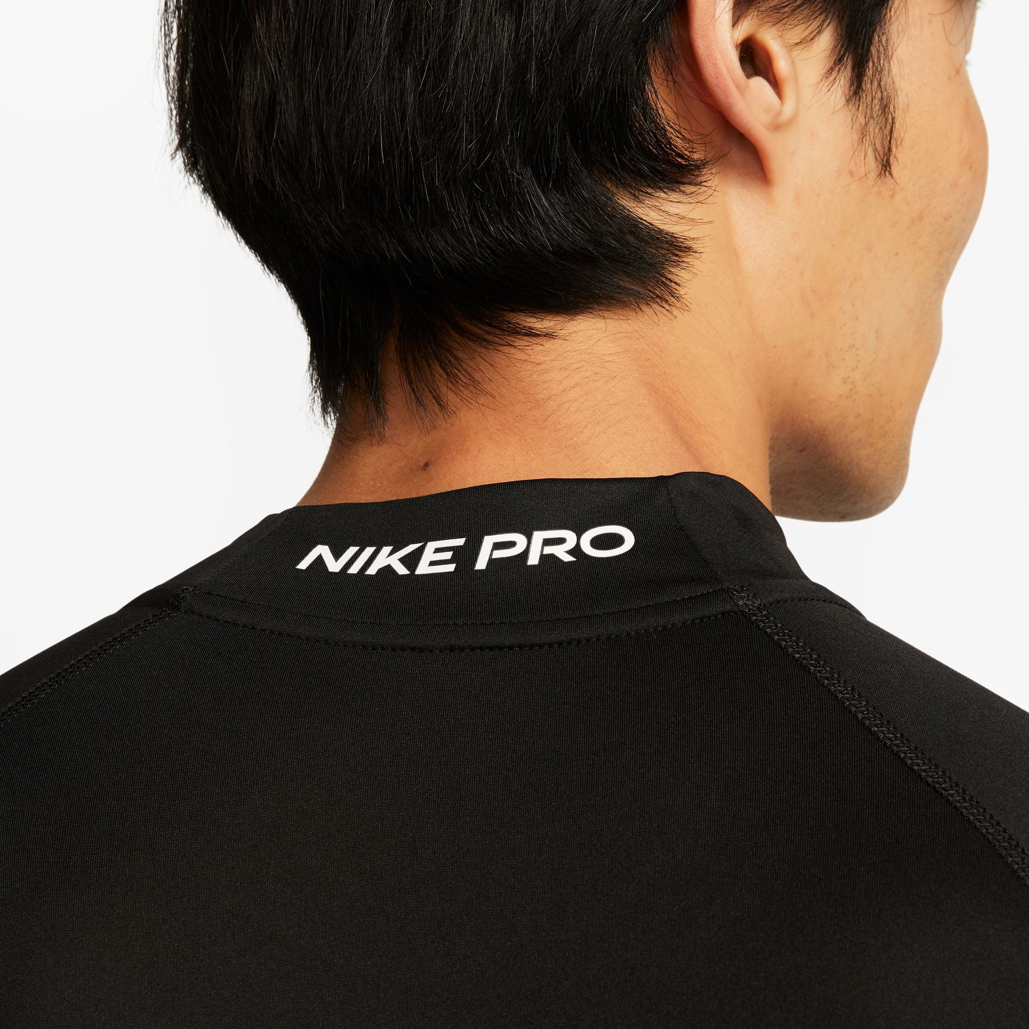 Nike Trainingsshirt »PRO DRI-FIT MEN'S LONG-SLEEVE TIGHT-FITTING MOCK-NECK TOP«