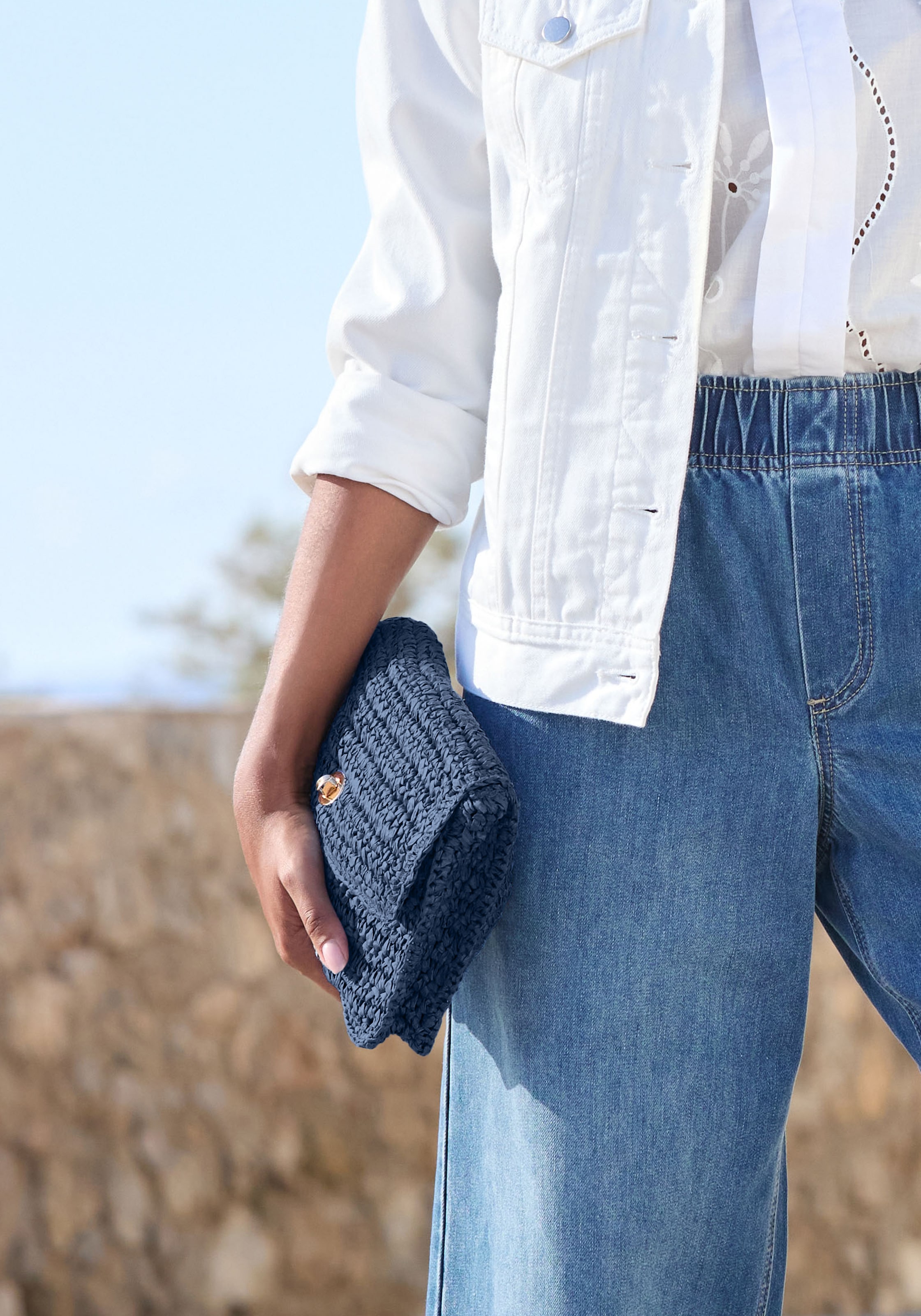 Vivance Umhängetasche »Strandtasche, Minibag, Henkeltasche, Sommertasche, Crossbody Bag« Handtasche Damen zum Umhängen in modischer Bast-Optik