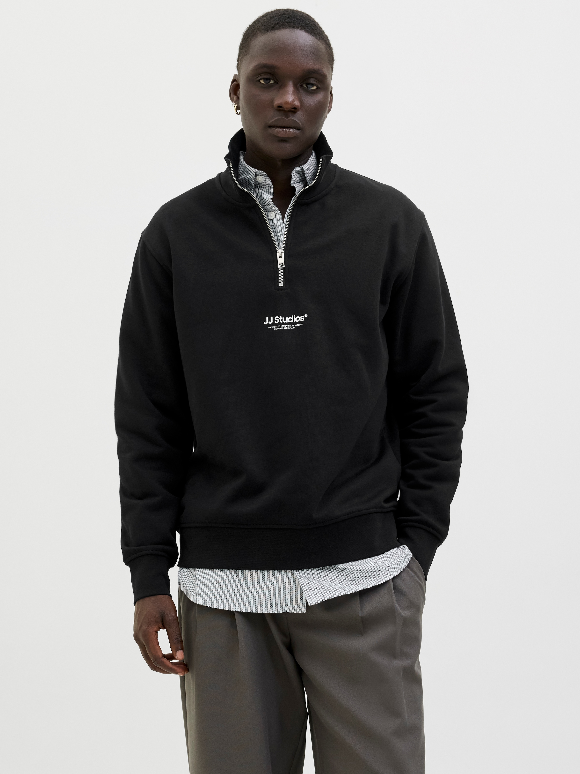 Jack & Jones Sweatshirt »JJESOHO SWEAT QUARTER ZIP HN NOOS«, Baumwollmischung, relaxed fit
