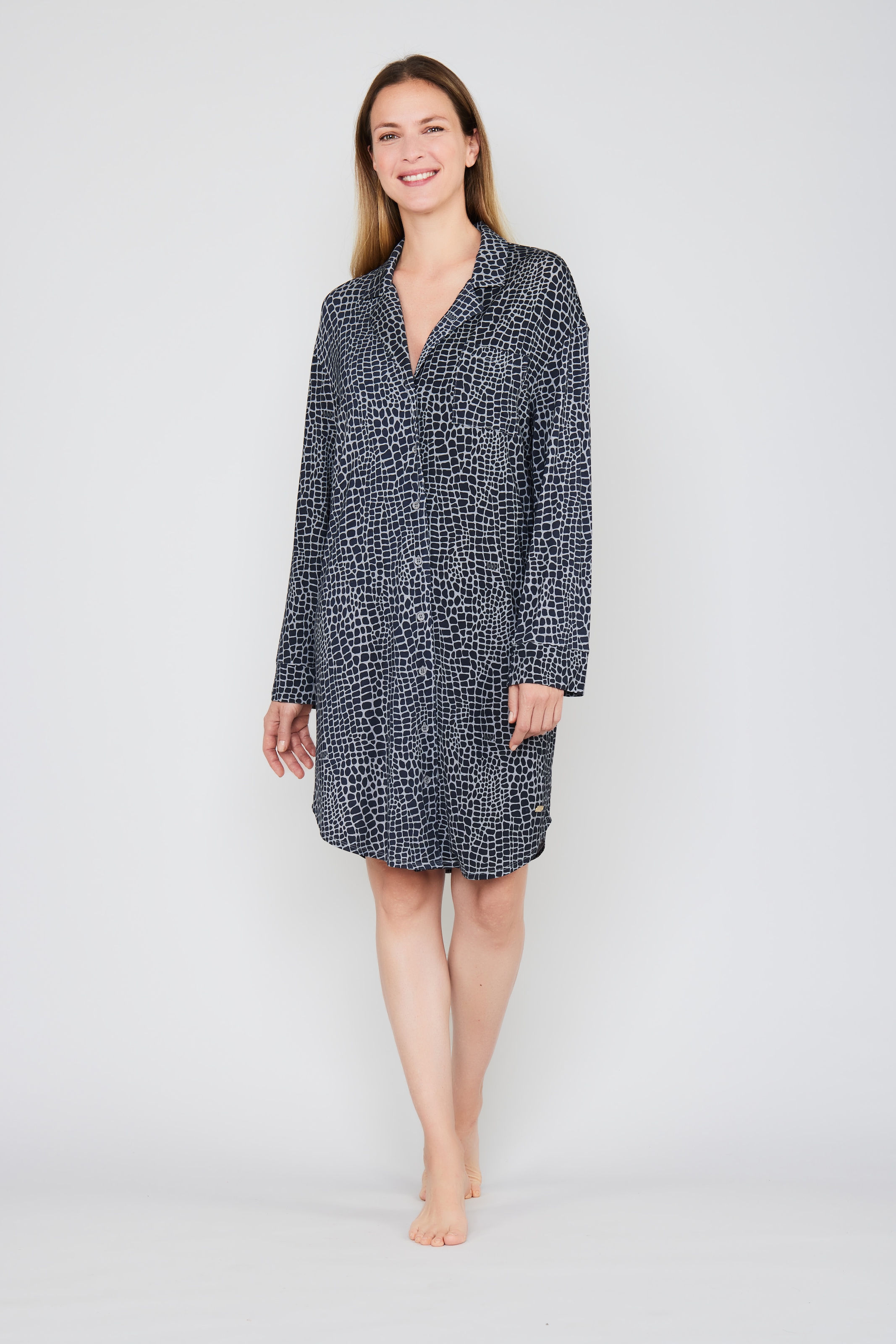 JOOP! Nachthemd »Luxe Modal Printed« Brusttasche im Animalprint-Design, Reverskragen, lange Ärmel,