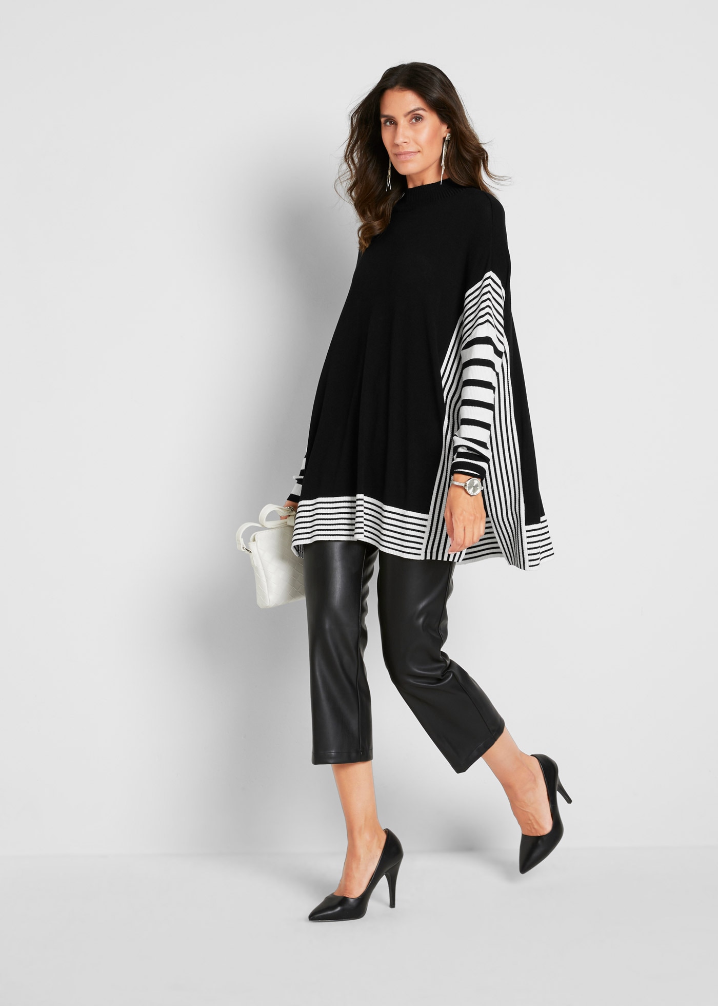 bonprix Longpullover Viskose-Strick, mit Stehkragen, im Poncho-Stil