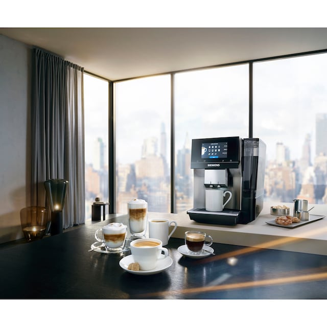 TP705D47«, bis Milchsystem-Reinigung -Display, silber XXL metallic Kaffeevollautomat 3 Full-Touch »EQ.700 mit 10 Profile speicherbar, Garantie SIEMENS Inox Jahren