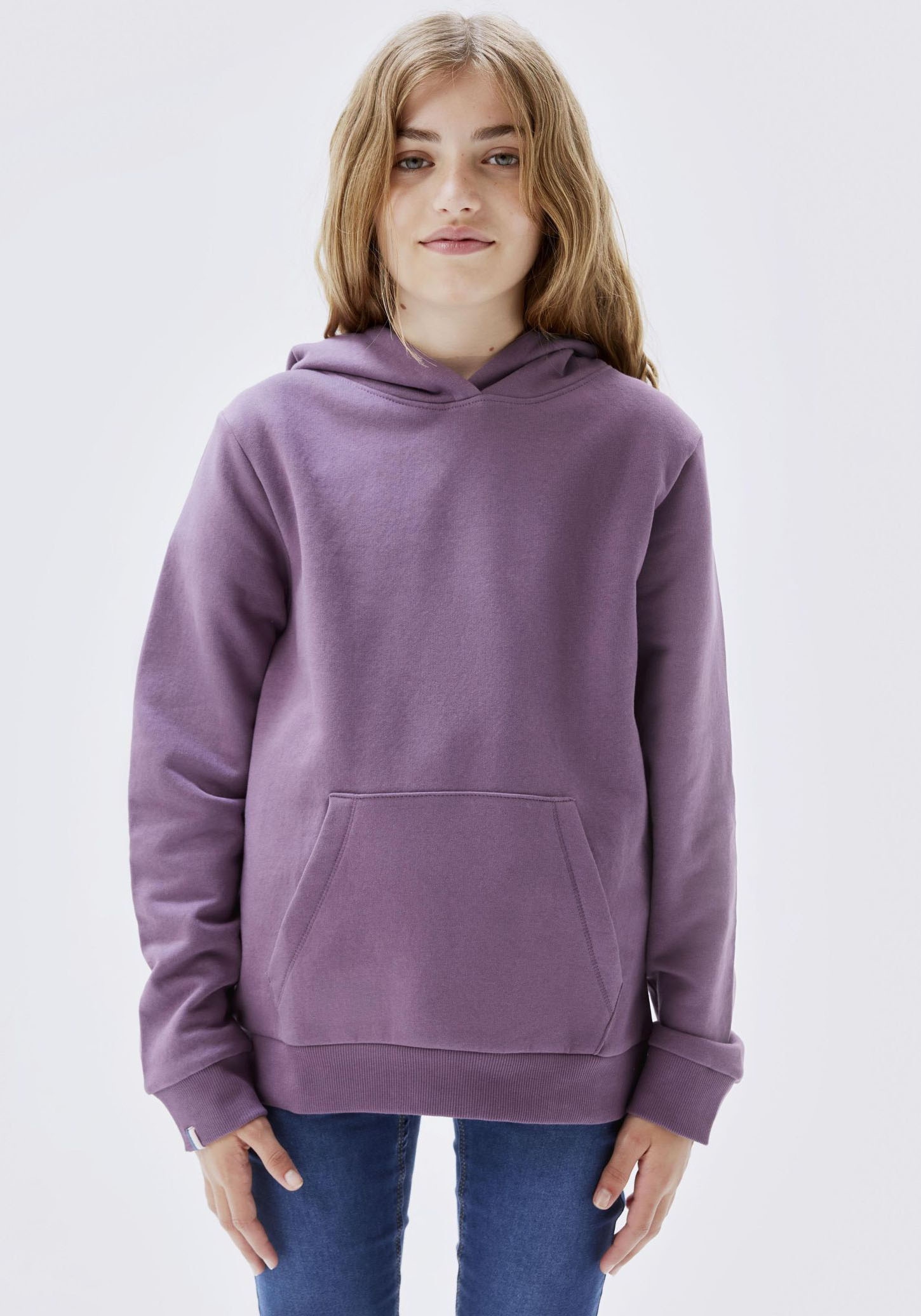 Kapuzensweatshirt »NKFMALOU LS SWEAT WH BRU NOOS«