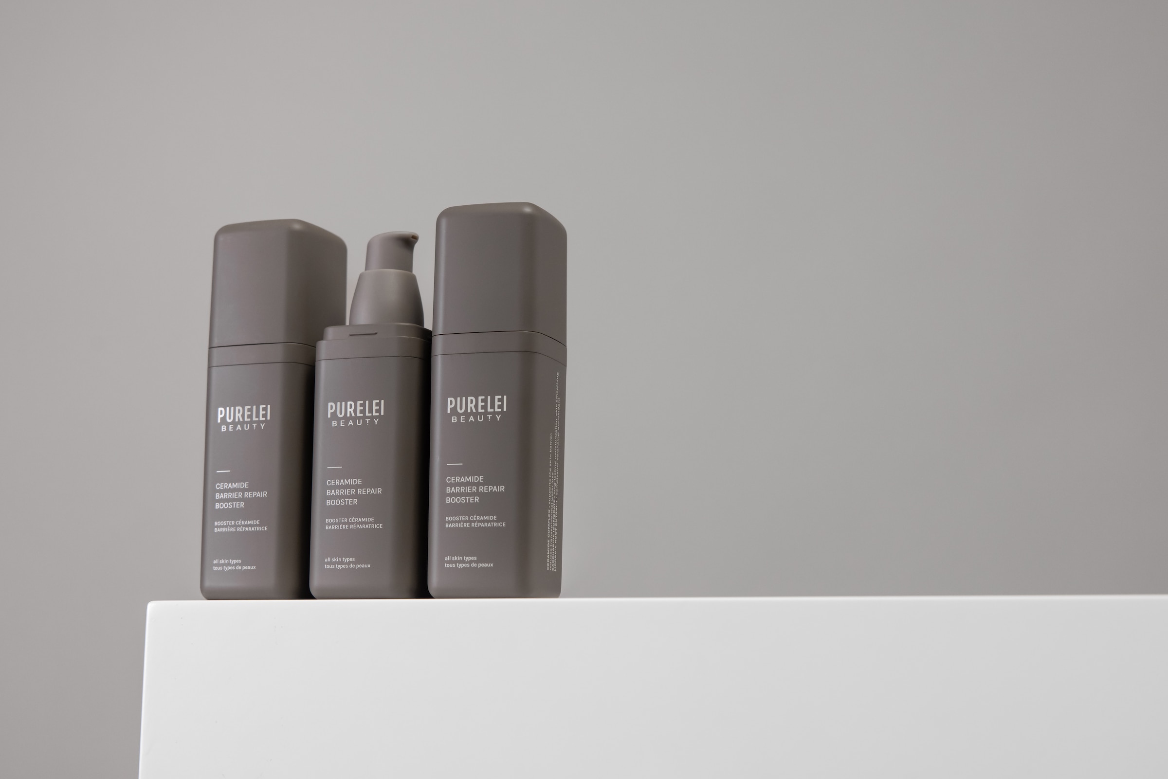 Purelei Gesichtsserum »Ceramide Barrier Repair Booster«, Schnell einziehendes Serum mit natürlichem Glow.
